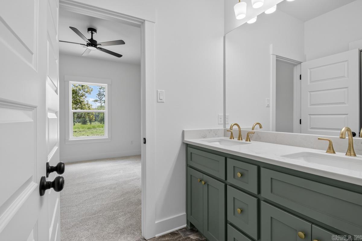 DETONTI PLACE PHASE I - Residential