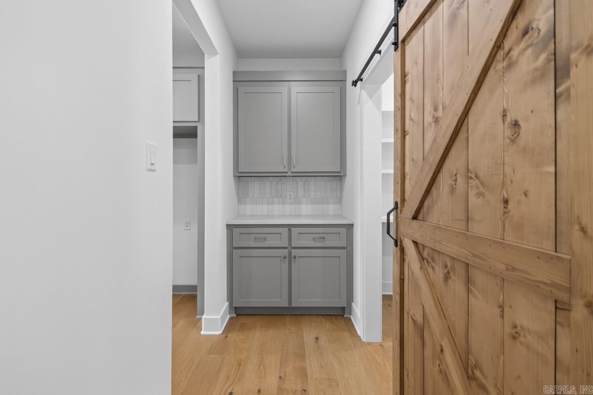 DETONTI PLACE PHASE I - Residential