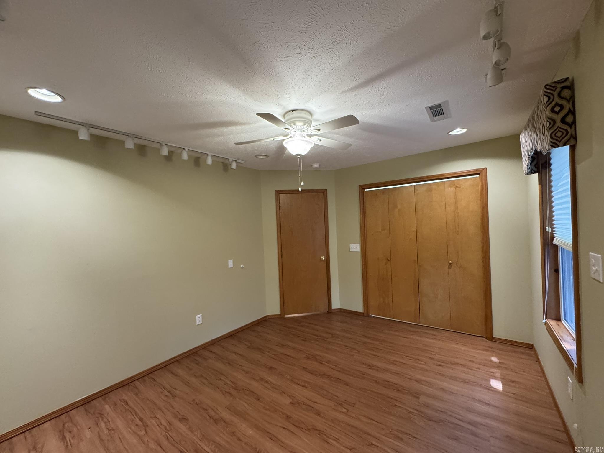 Meadows - Residential