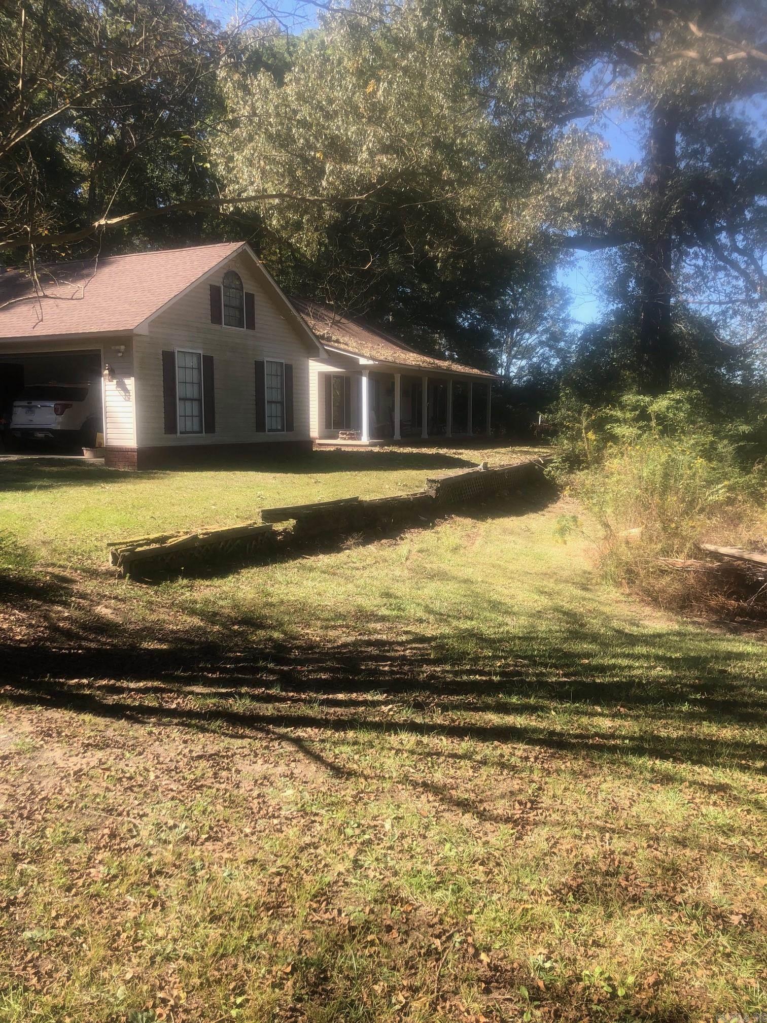 KENNETH SITES - Residential