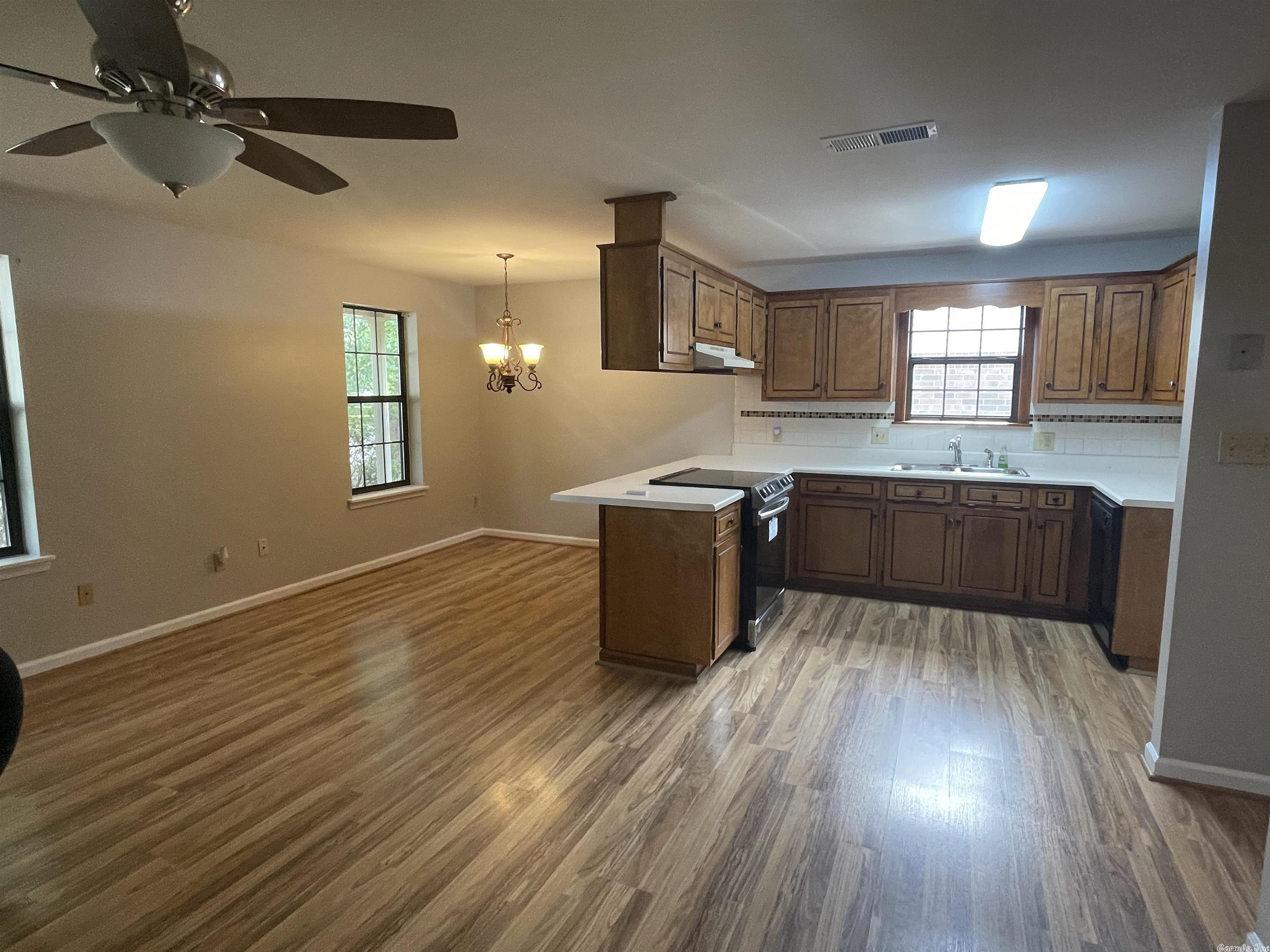 MARI-LINN ADD - Residential