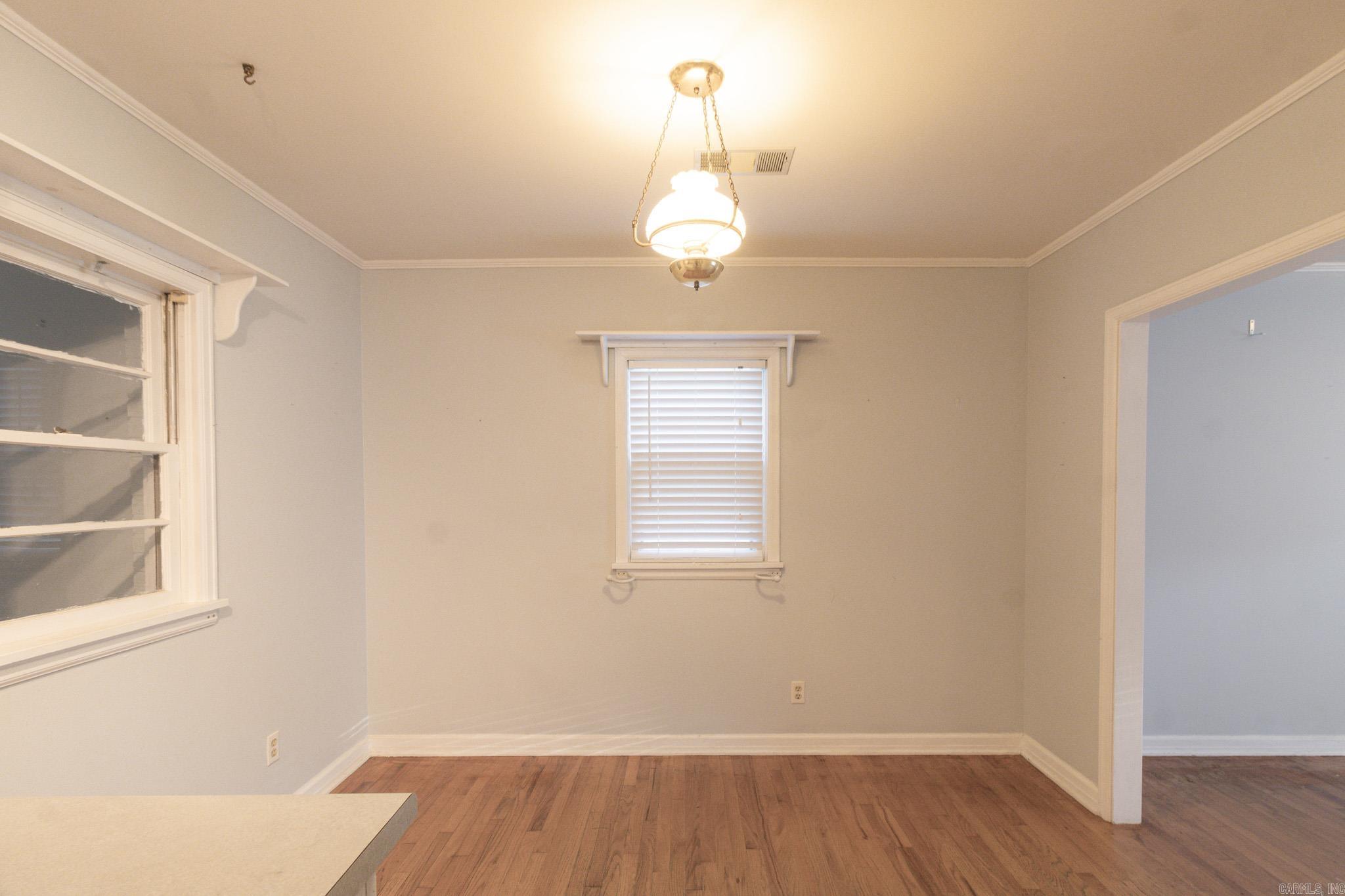 TEMPLES 3RD - Residential