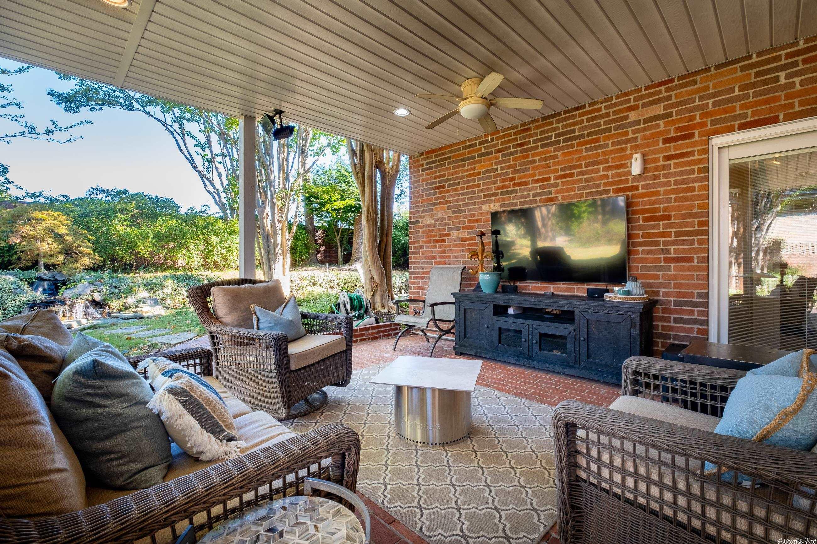 COUNTRYWOOD HPR - Residential