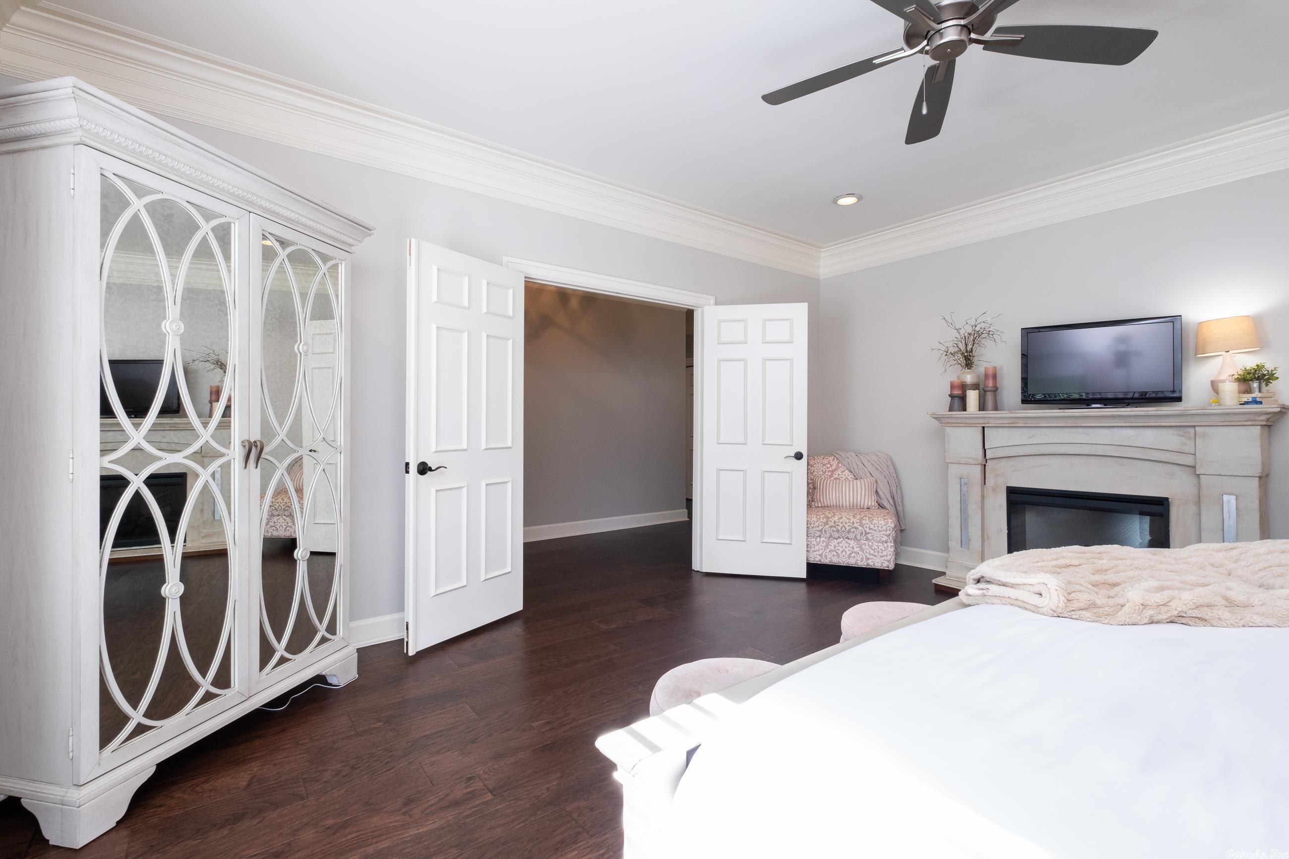 COUNTRYWOOD HPR - Residential