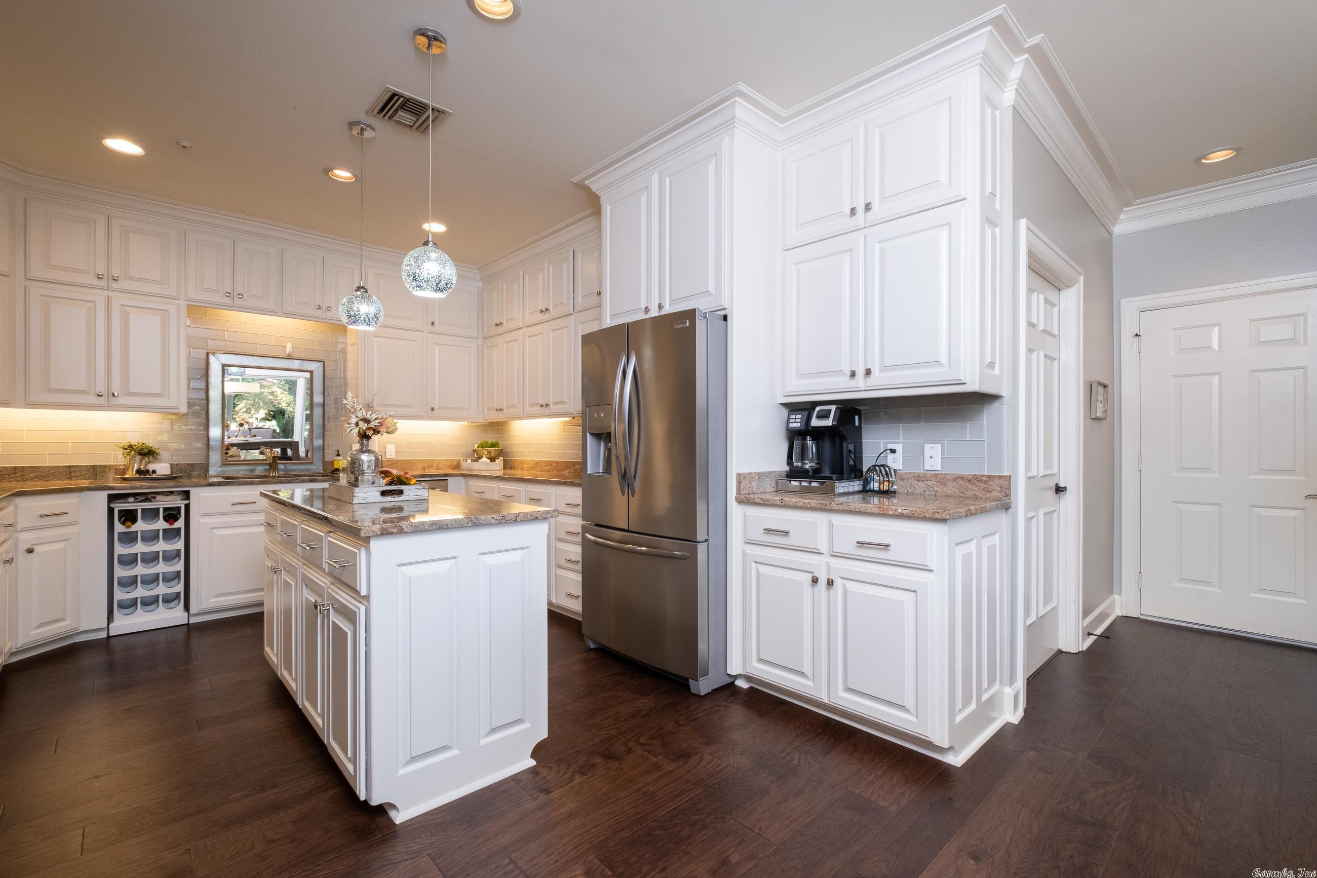 COUNTRYWOOD HPR - Residential