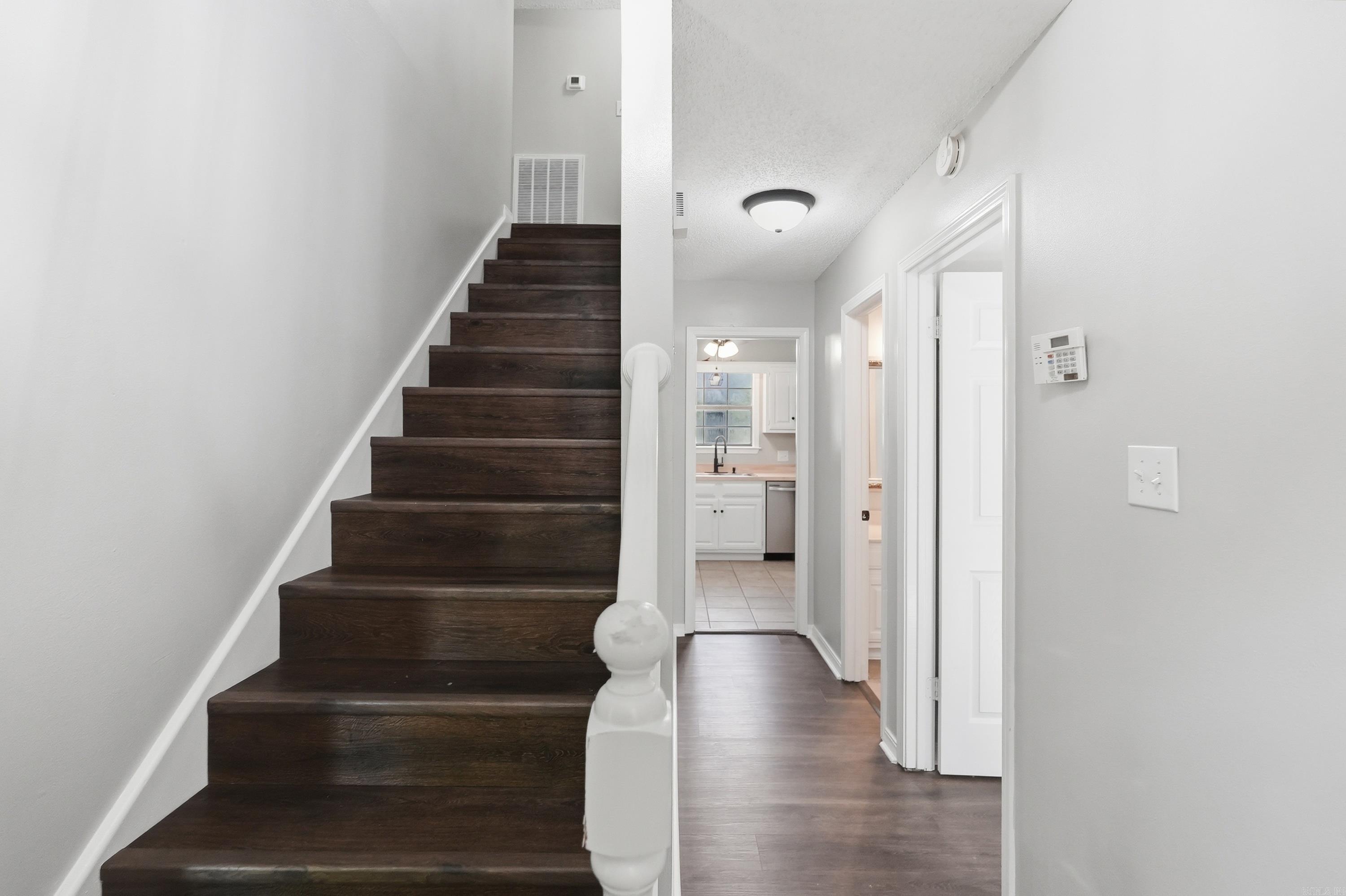 GIBRALTER HGTS - Residential