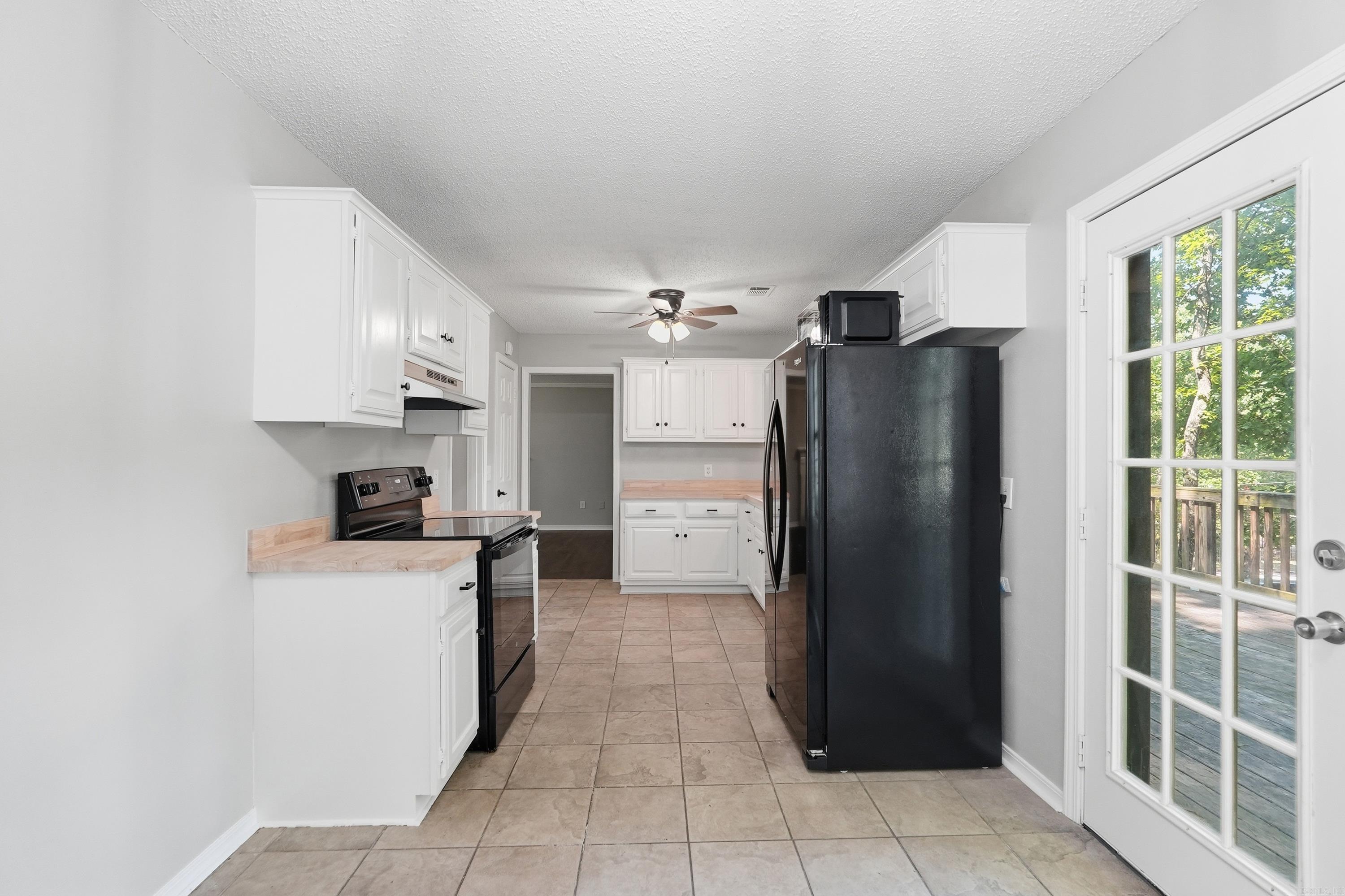 GIBRALTER HGTS - Residential
