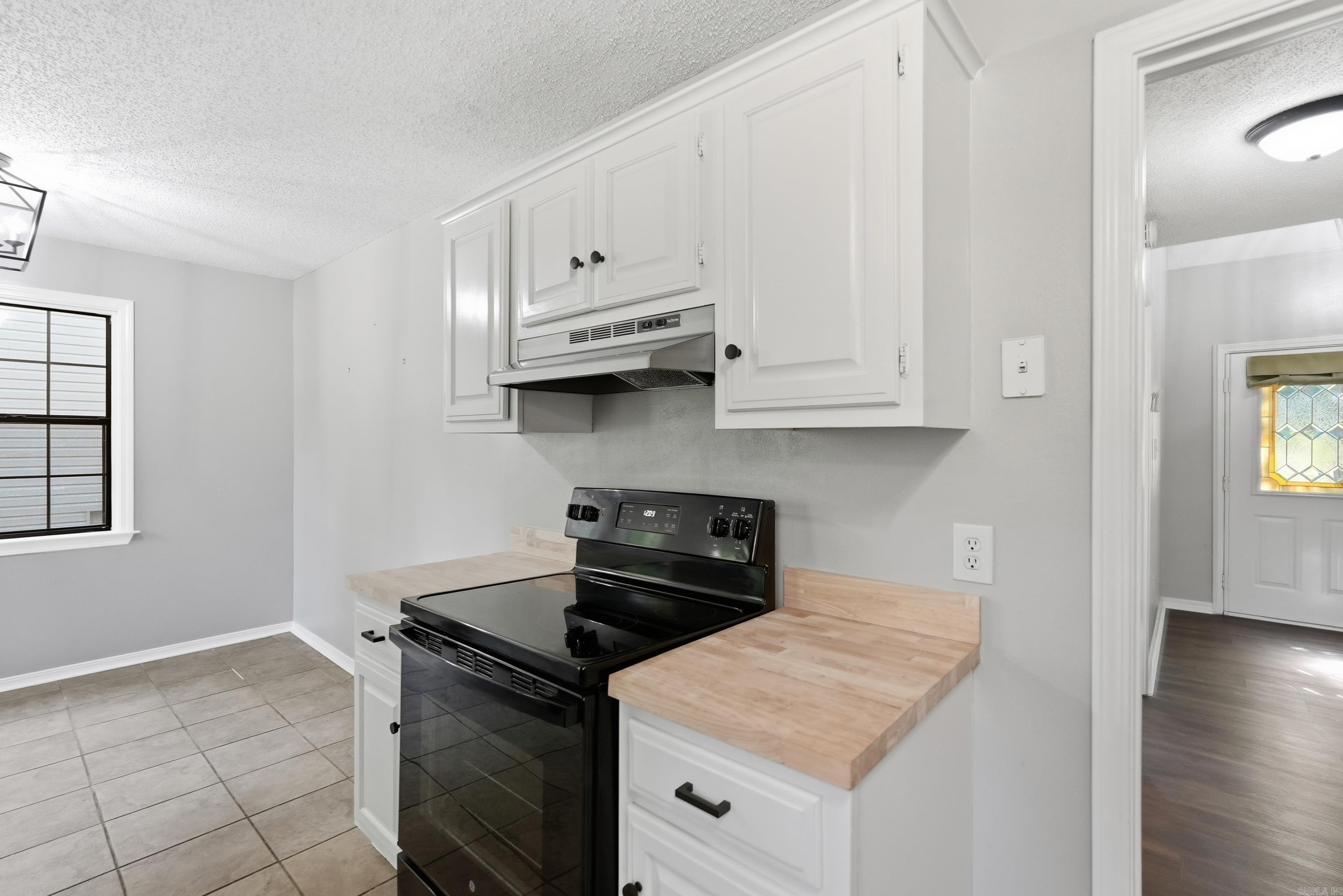 GIBRALTER HGTS - Residential