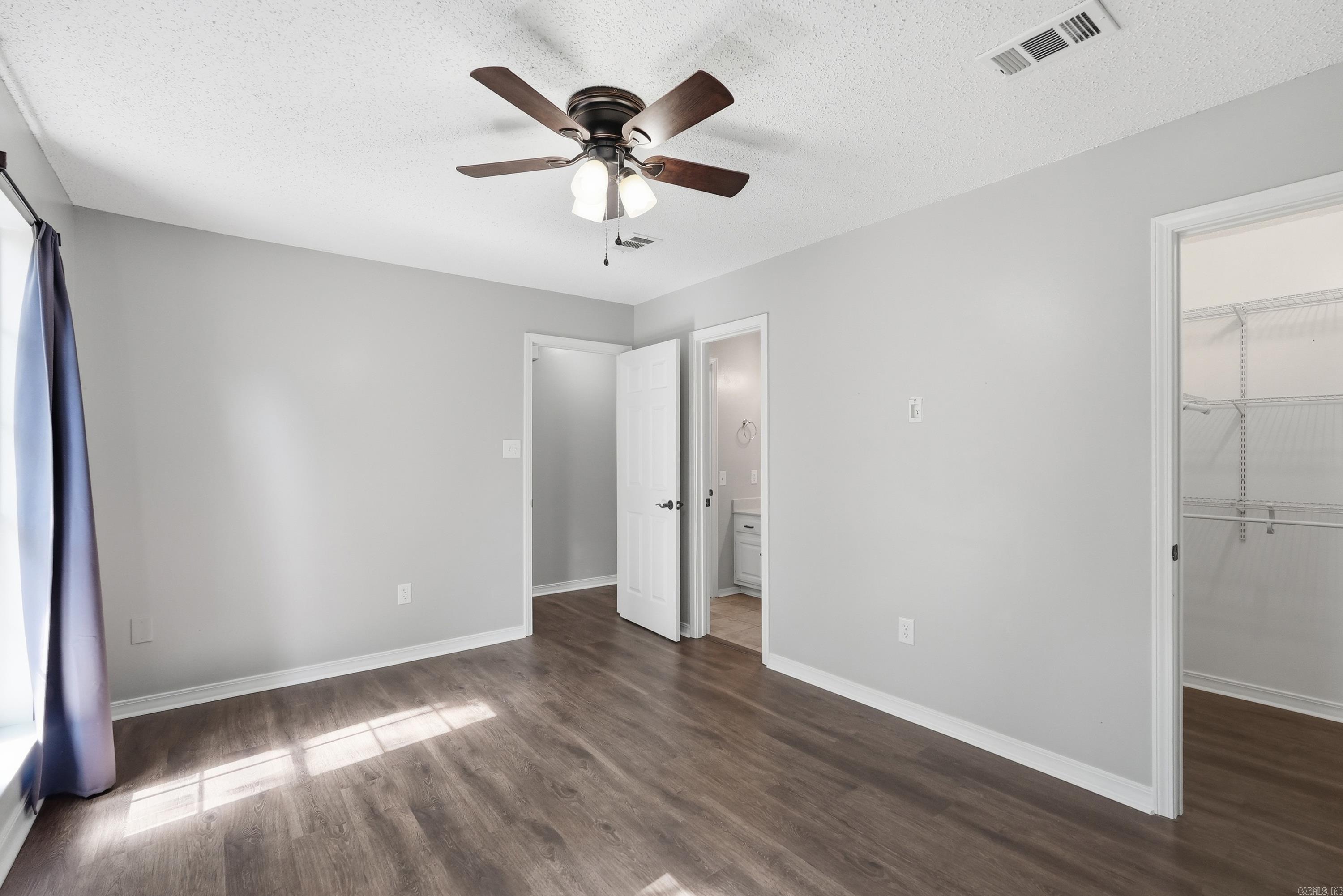 GIBRALTER HGTS - Residential
