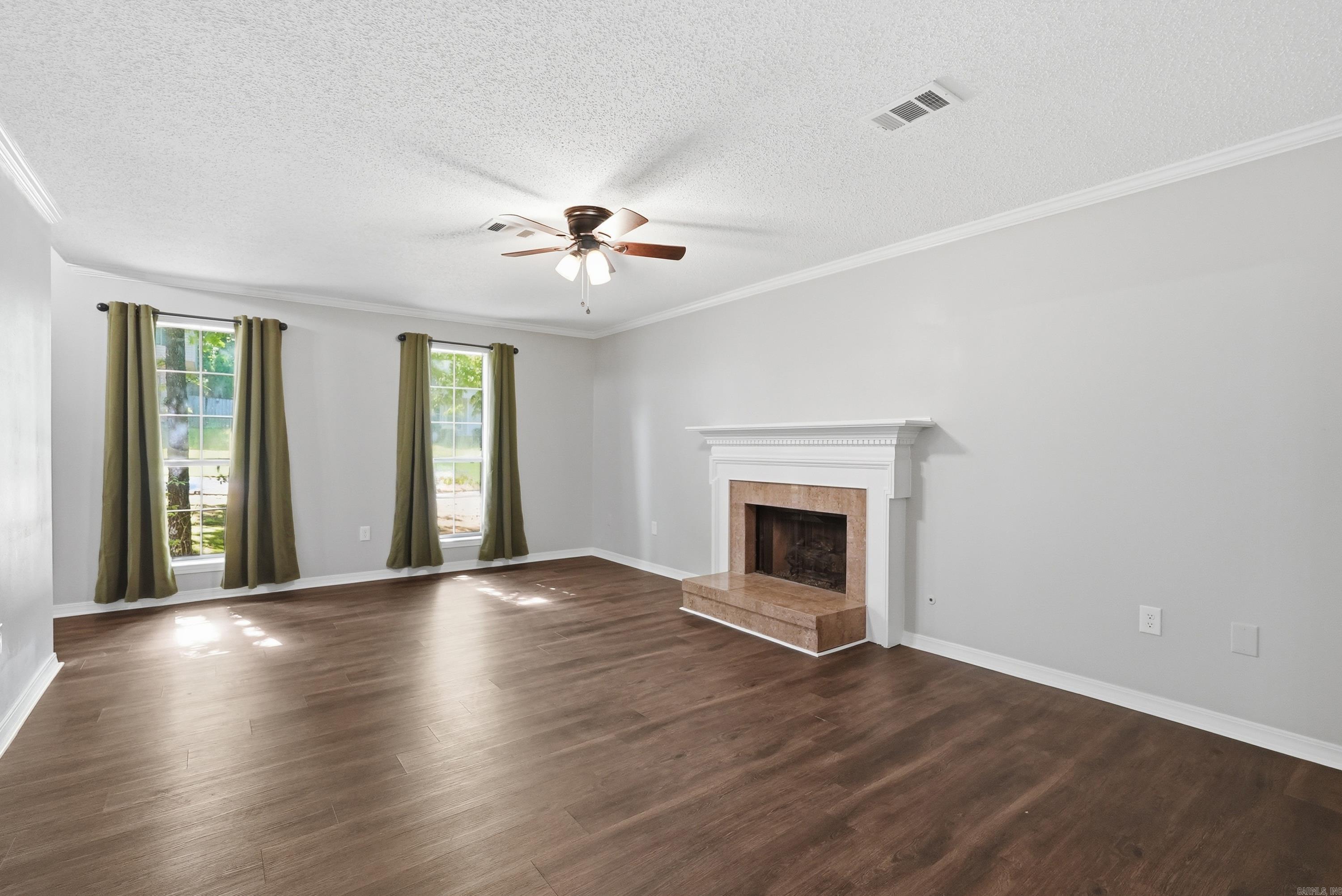 GIBRALTER HGTS - Residential