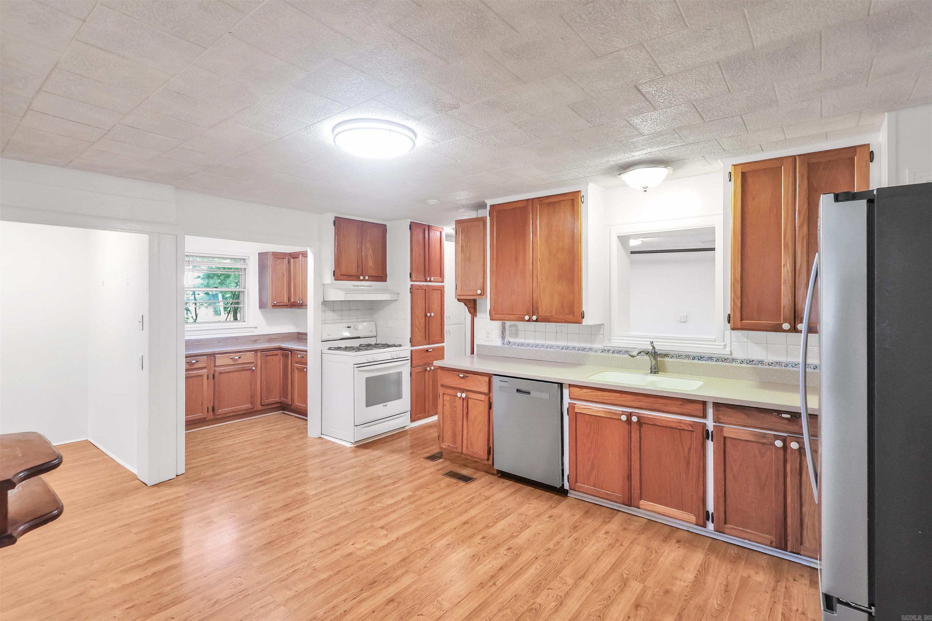 EDGEMONT ADDITION - Residential