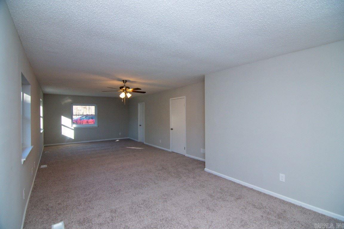 CASTLE RIDGE - Residential