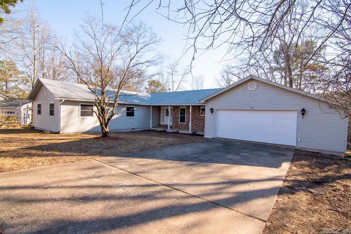 CASTLE RIDGE - Residential