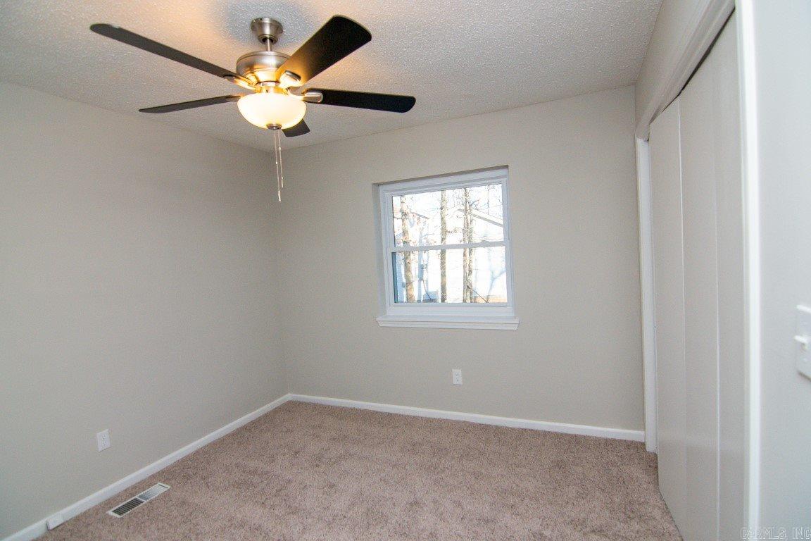 CASTLE RIDGE - Residential