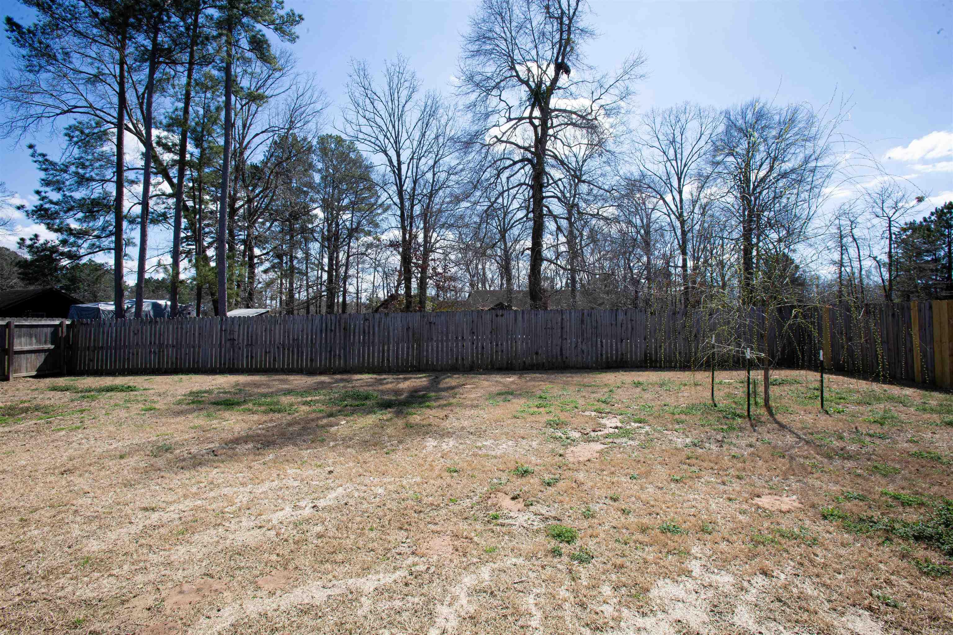 HIDDEN MEADOWS - Residential