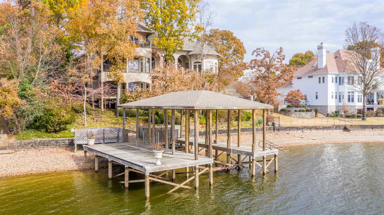 Driftwood Point - Residential