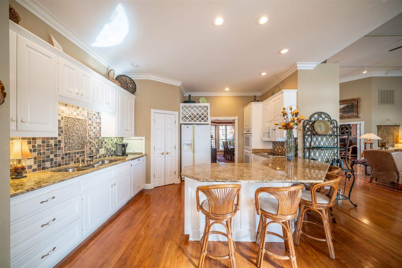 Driftwood Point - Residential