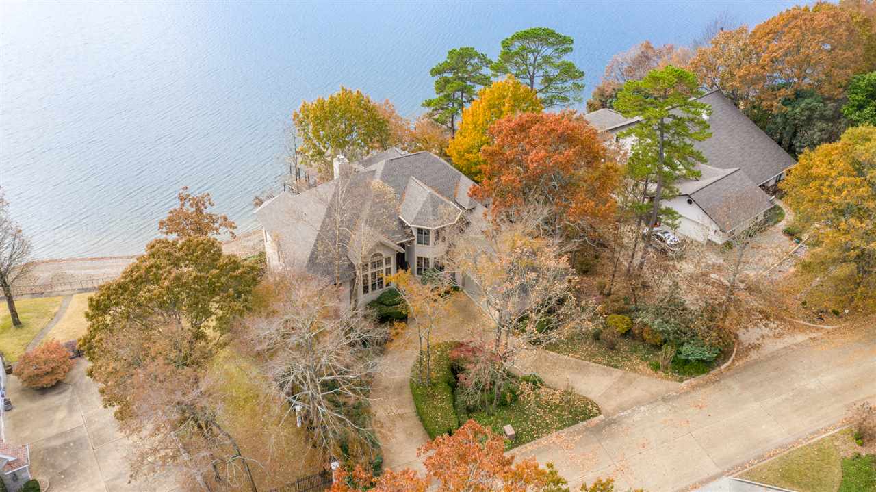 Driftwood Point - Residential