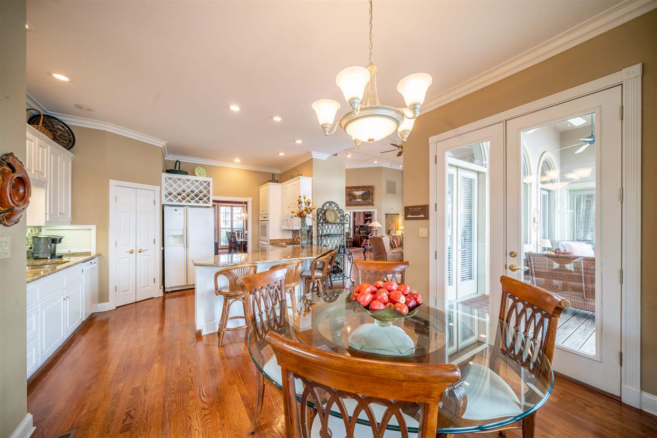 Driftwood Point - Residential