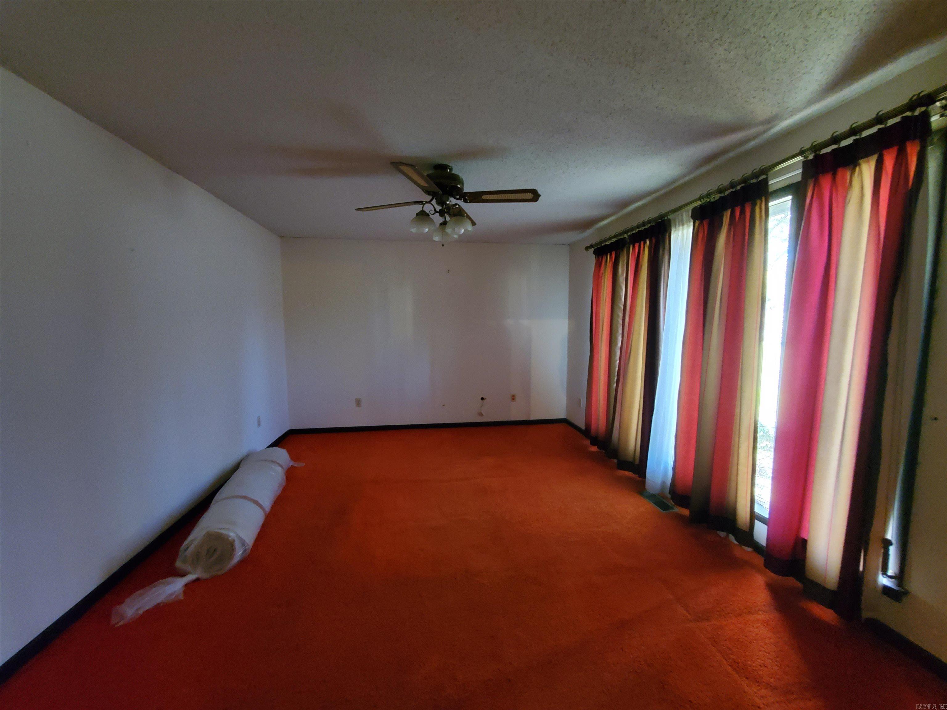 Sara Lynn - Residential