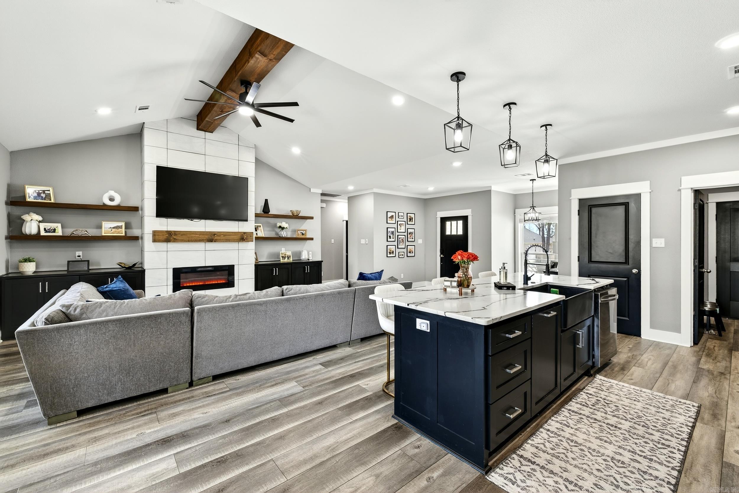 HIDDEN VALLEY ESTATES - Residential