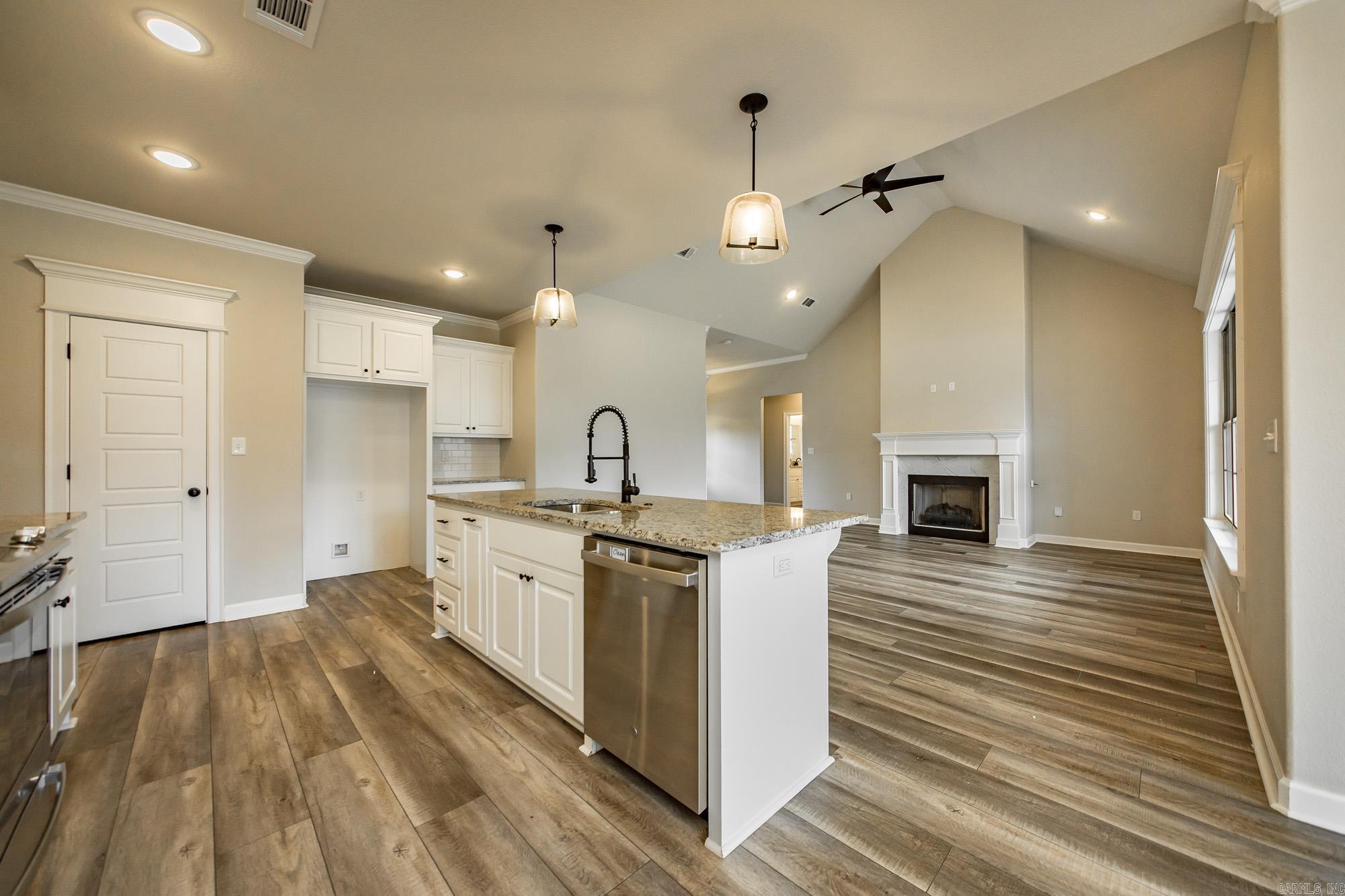 BENT TREE ESTATES - Residential