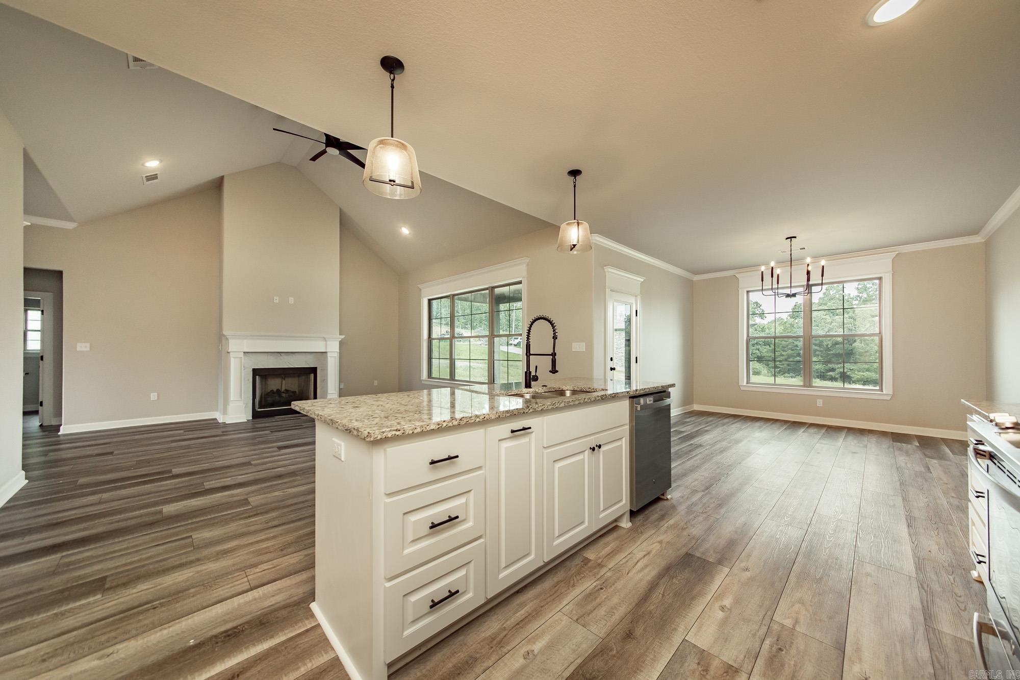 BENT TREE ESTATES - Residential