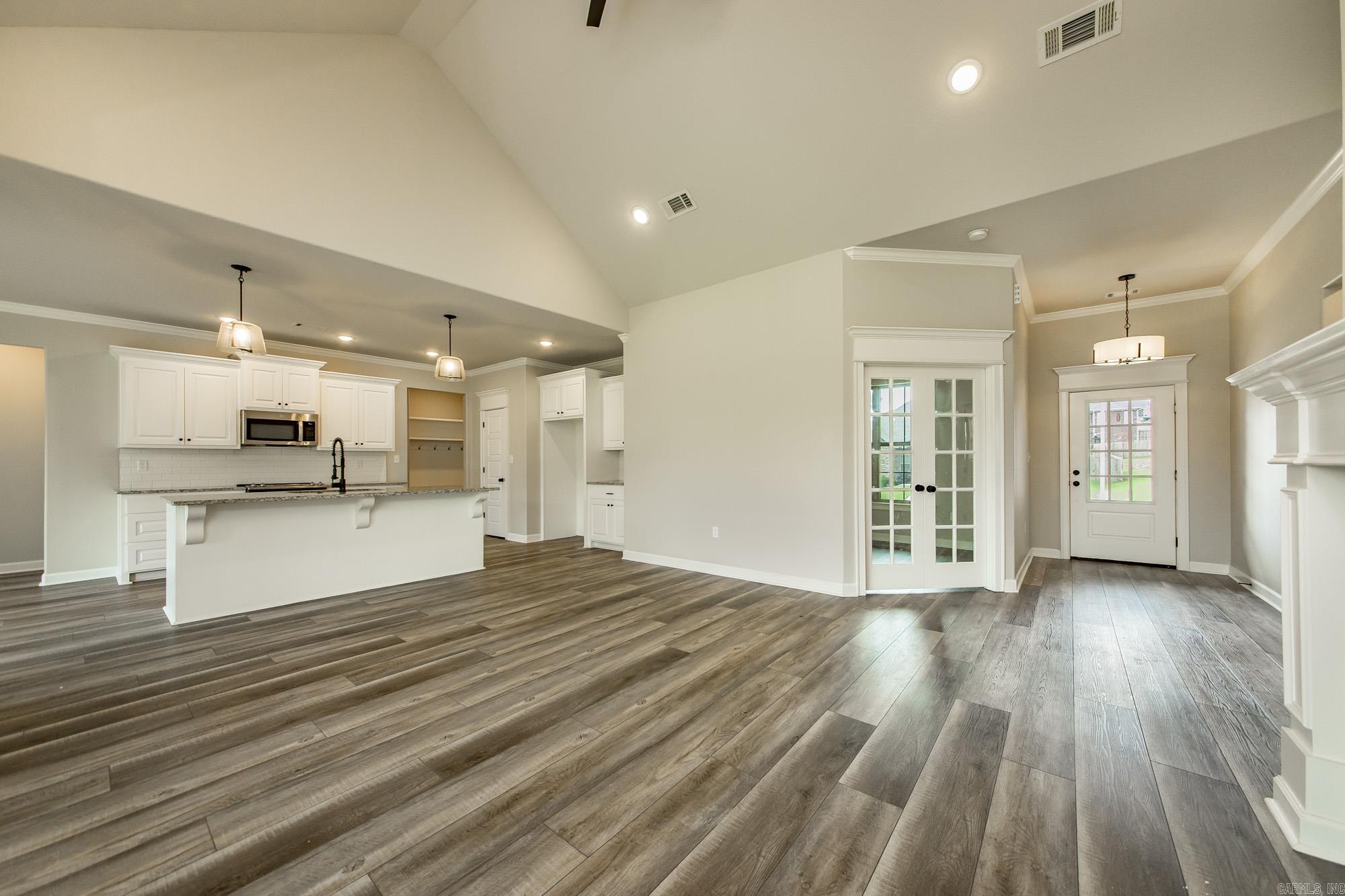 BENT TREE ESTATES - Residential