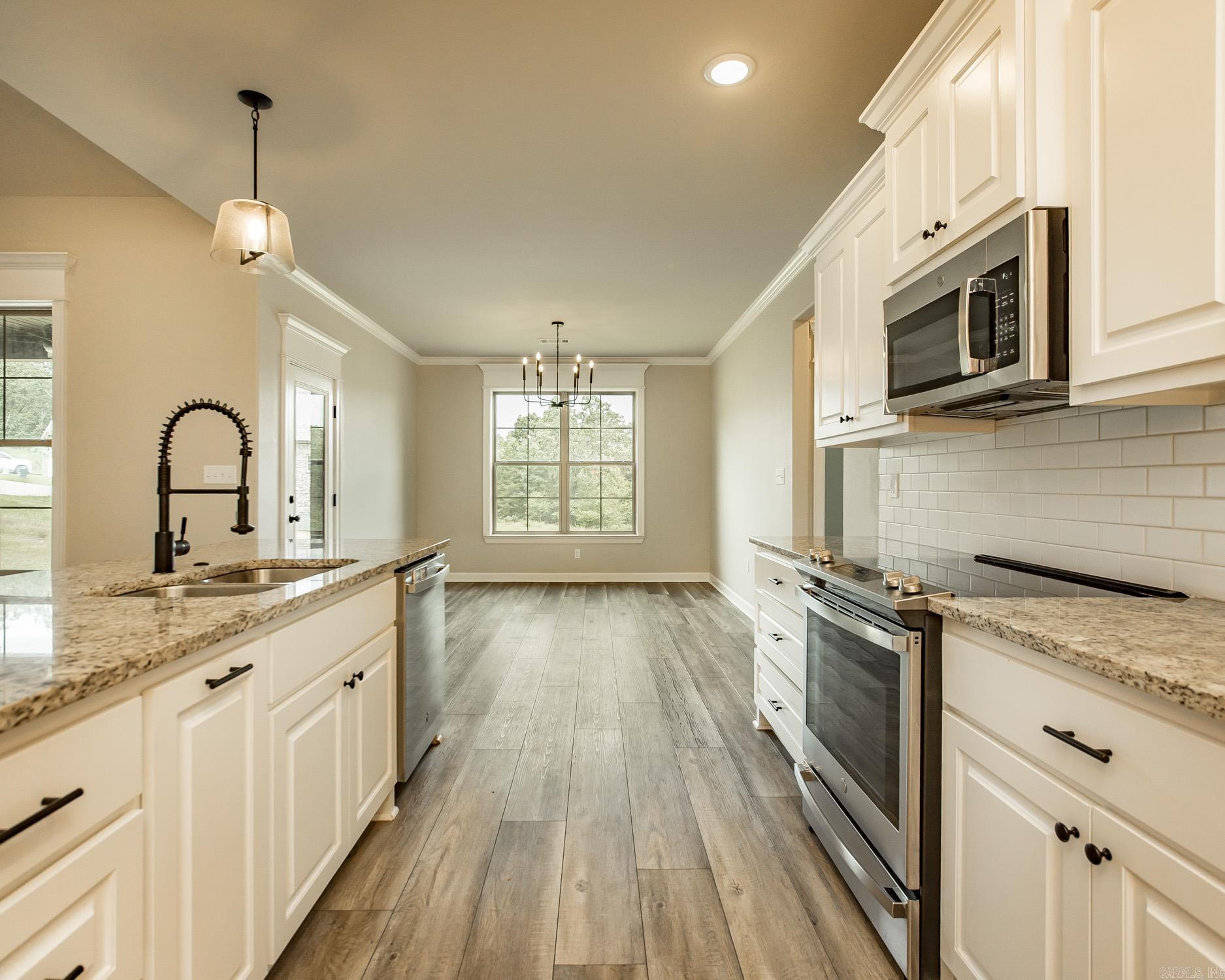 BENT TREE ESTATES - Residential