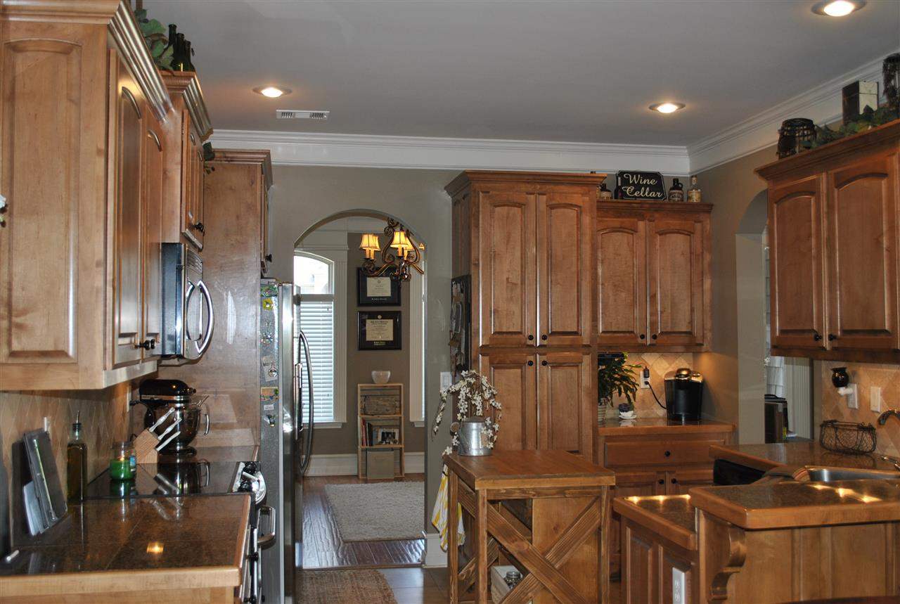 HURRICANE MEADOWS - Residential