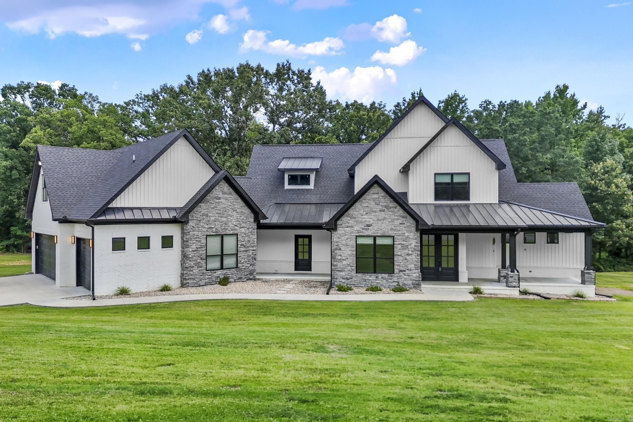 Mountain Ranch Estates - Residential