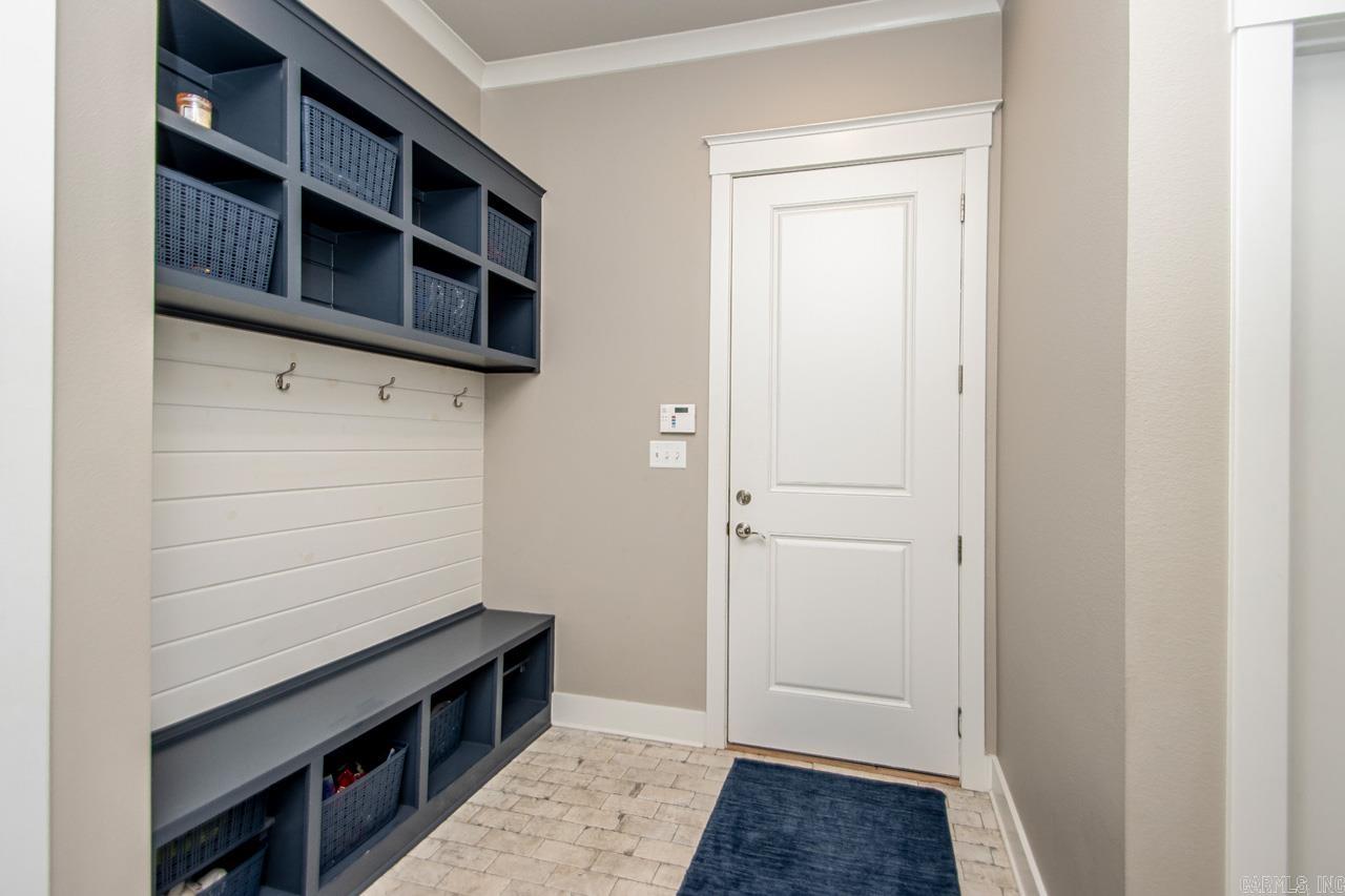 WOODLANDS EDGE - Residential