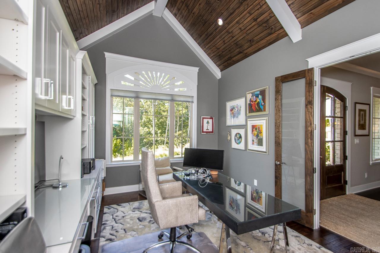 WOODLANDS EDGE - Residential