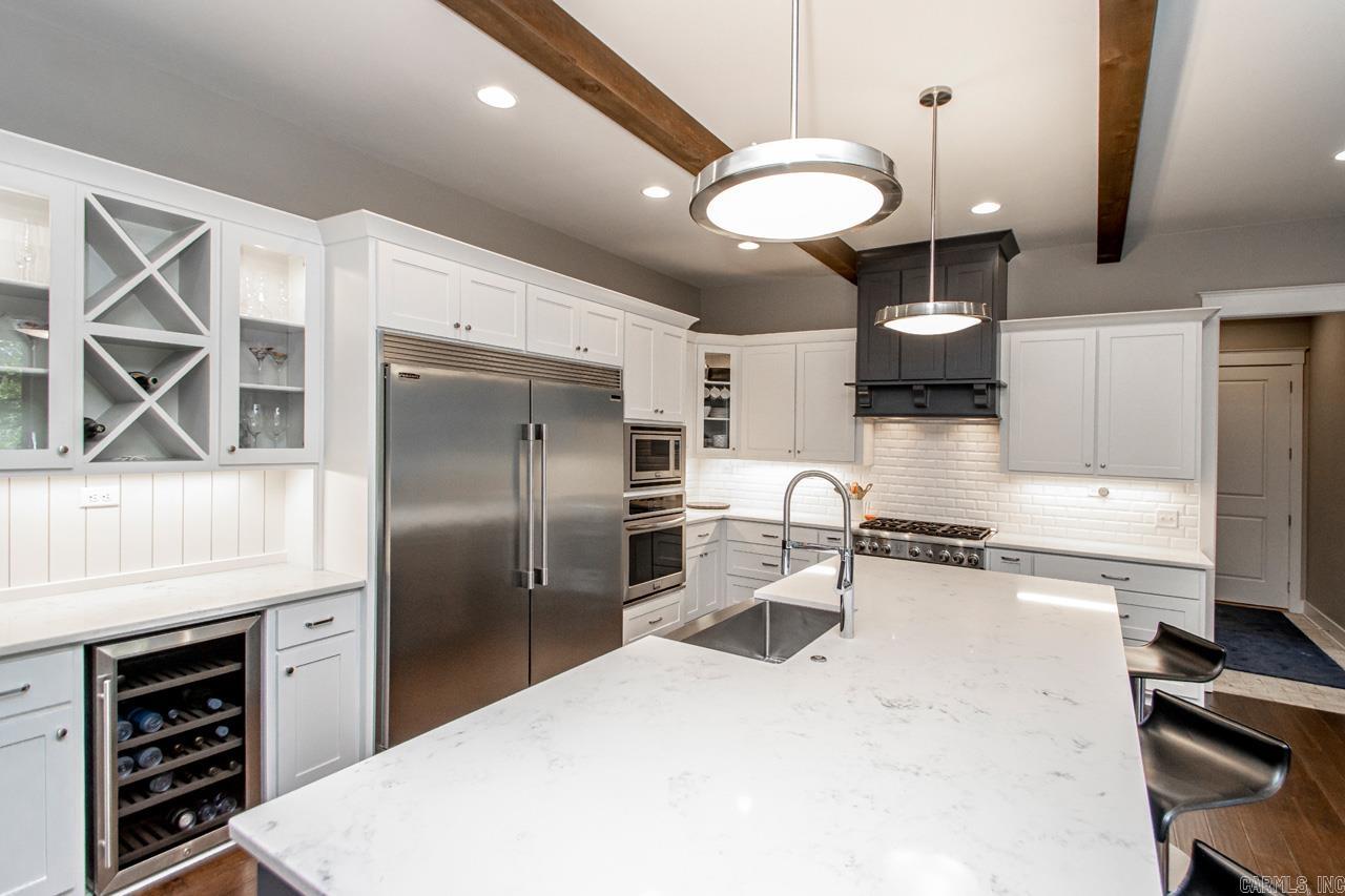 WOODLANDS EDGE - Residential