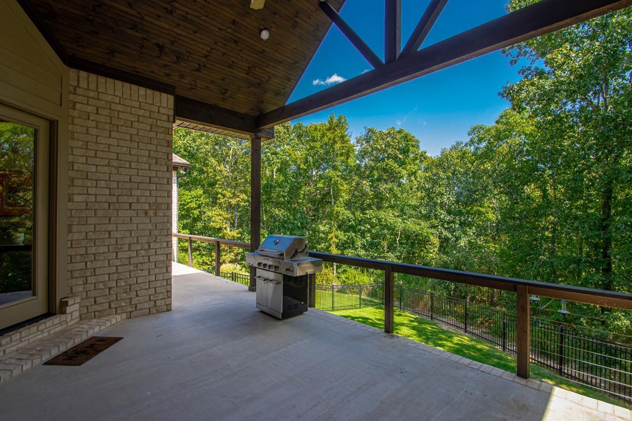 WOODLANDS EDGE - Residential