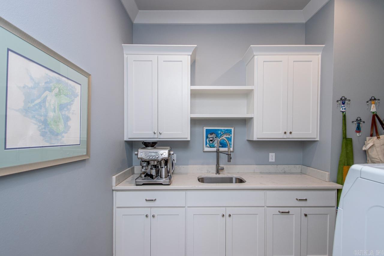 WOODLANDS EDGE - Residential