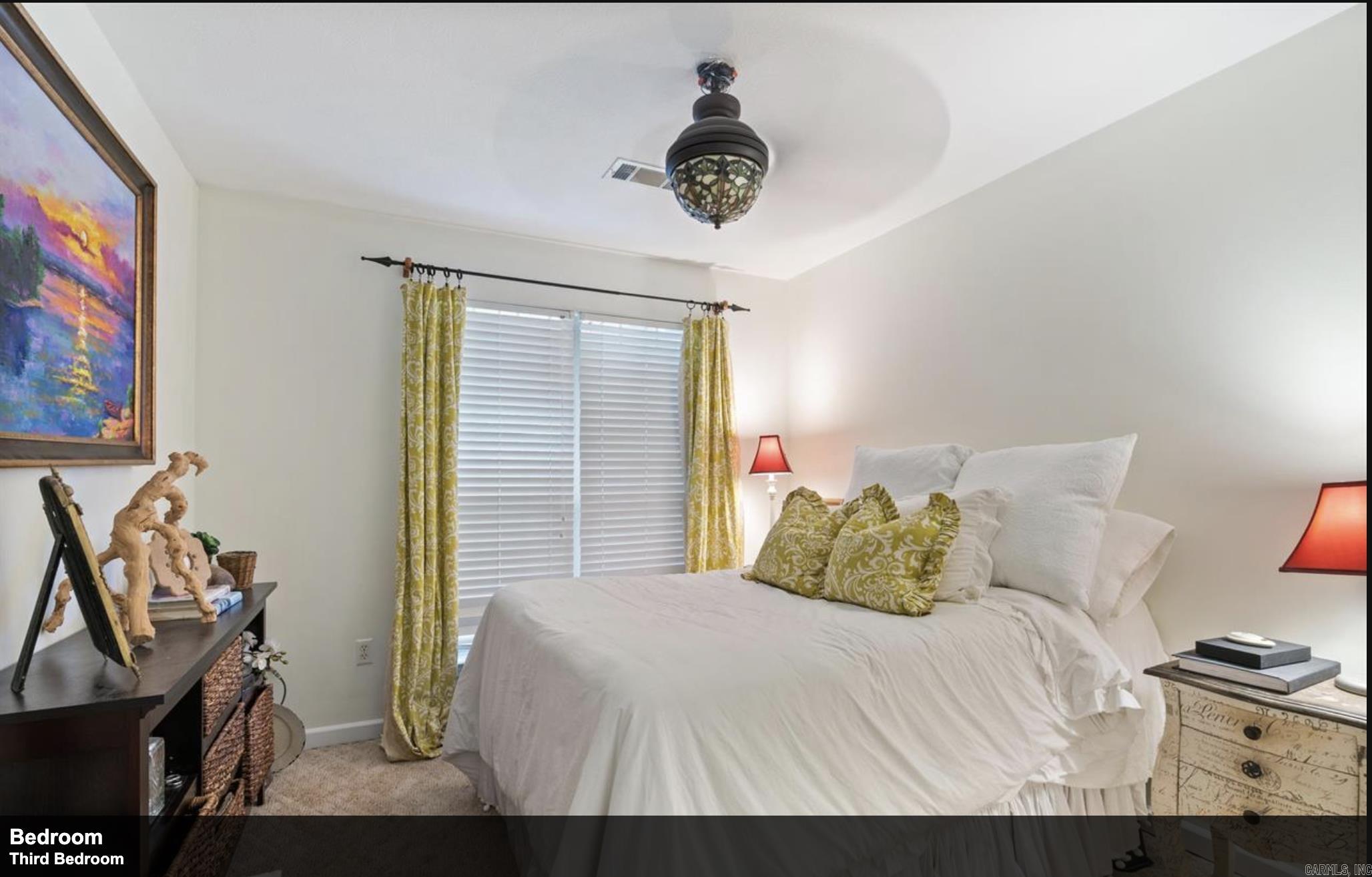 THE POINTE - Residential