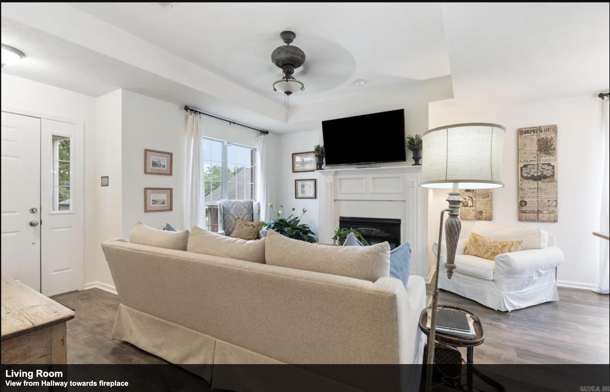 THE POINTE - Residential