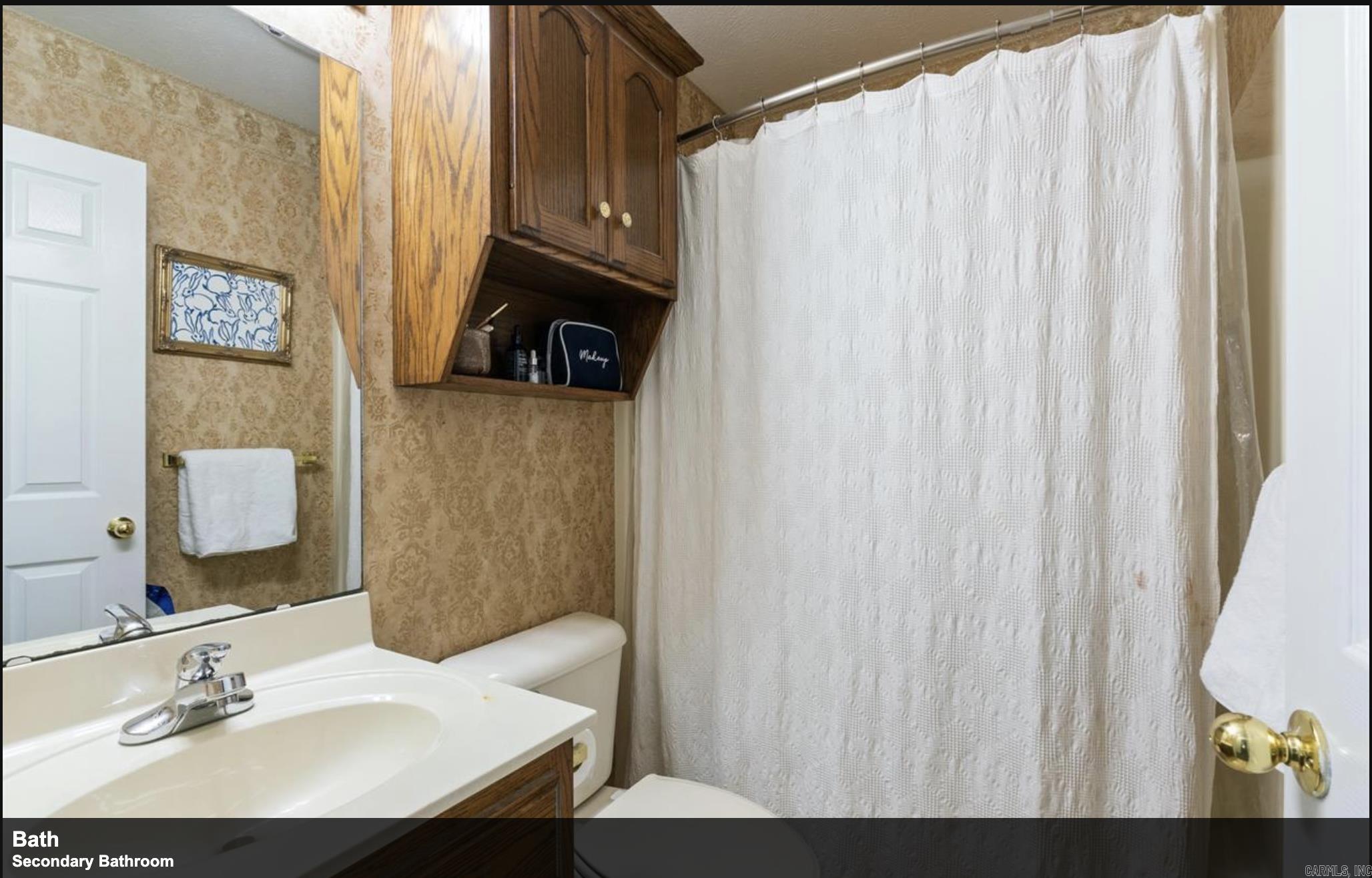 THE POINTE - Residential