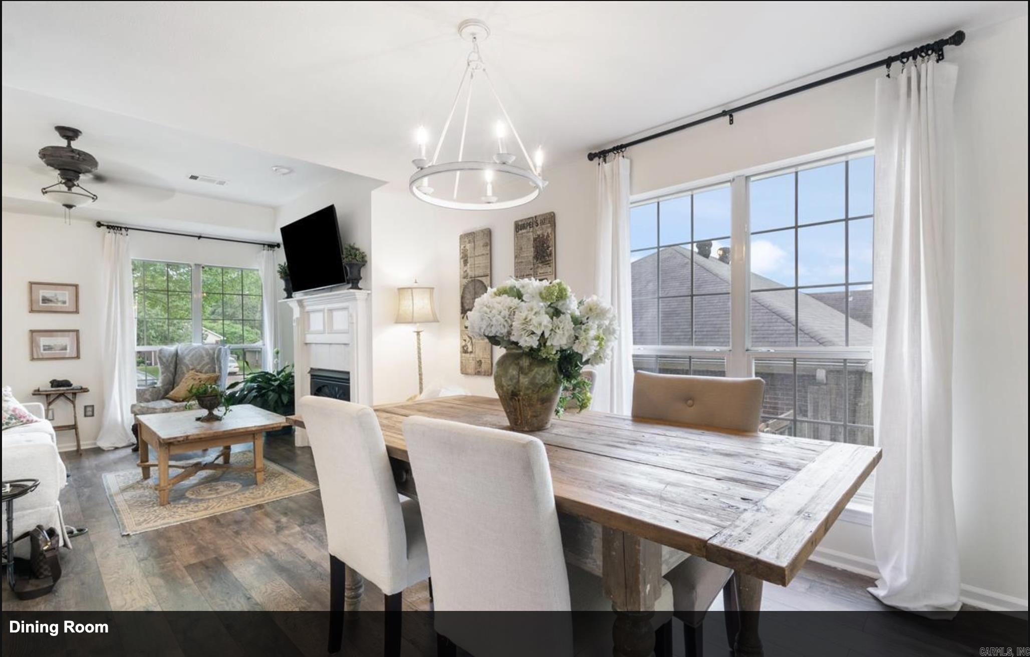 THE POINTE - Residential