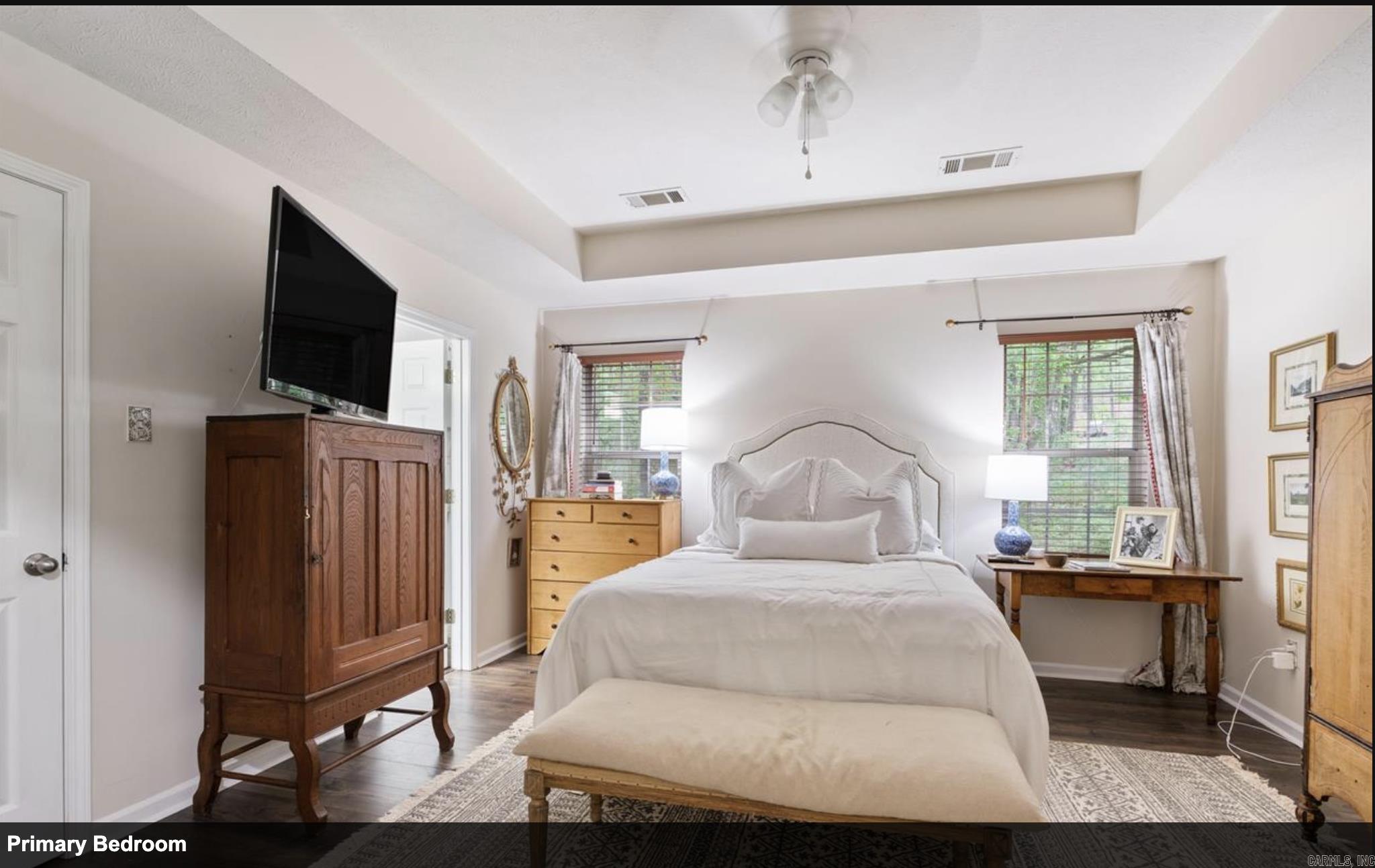 THE POINTE - Residential