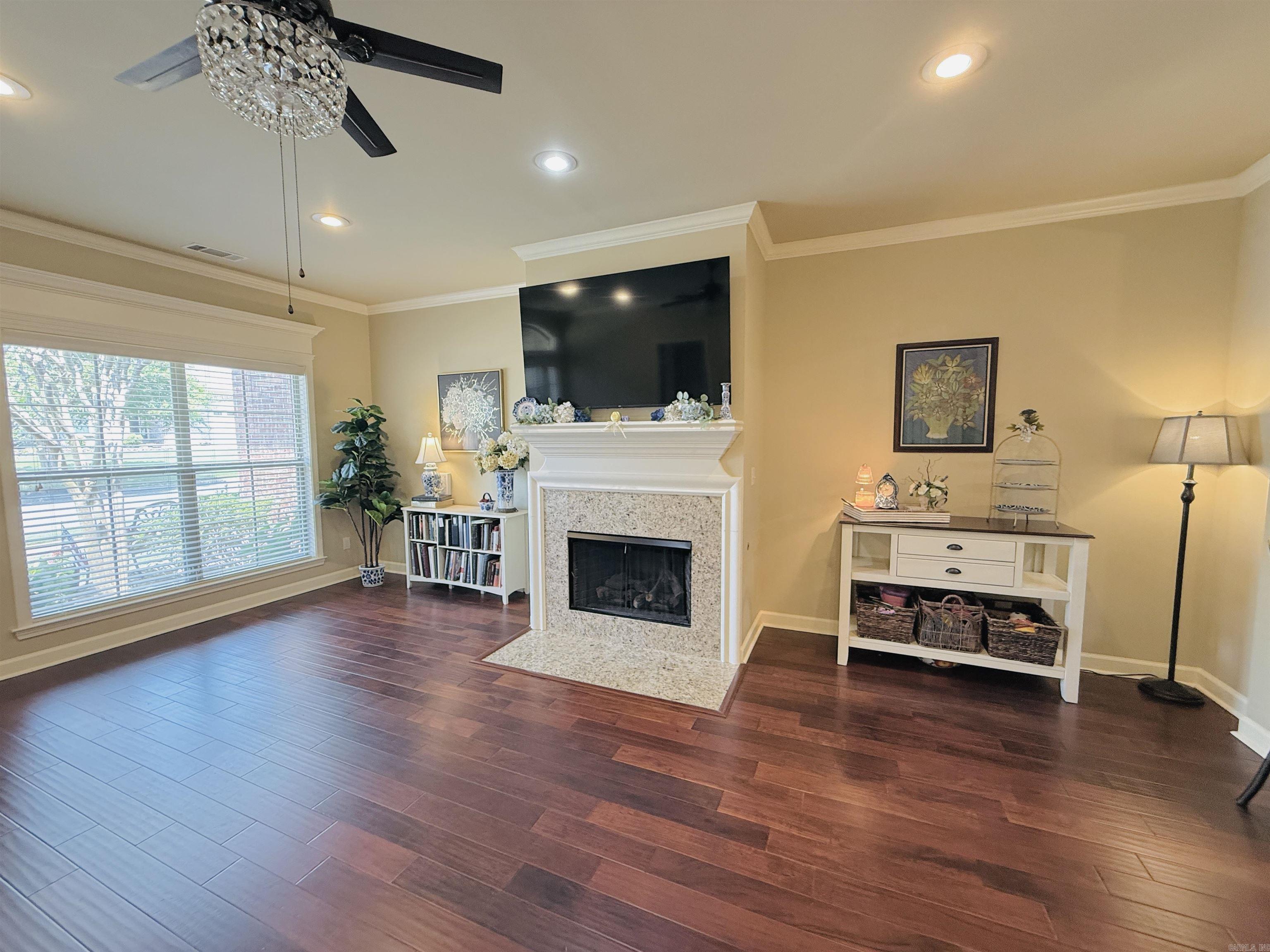 TAYLOR PARK - Residential