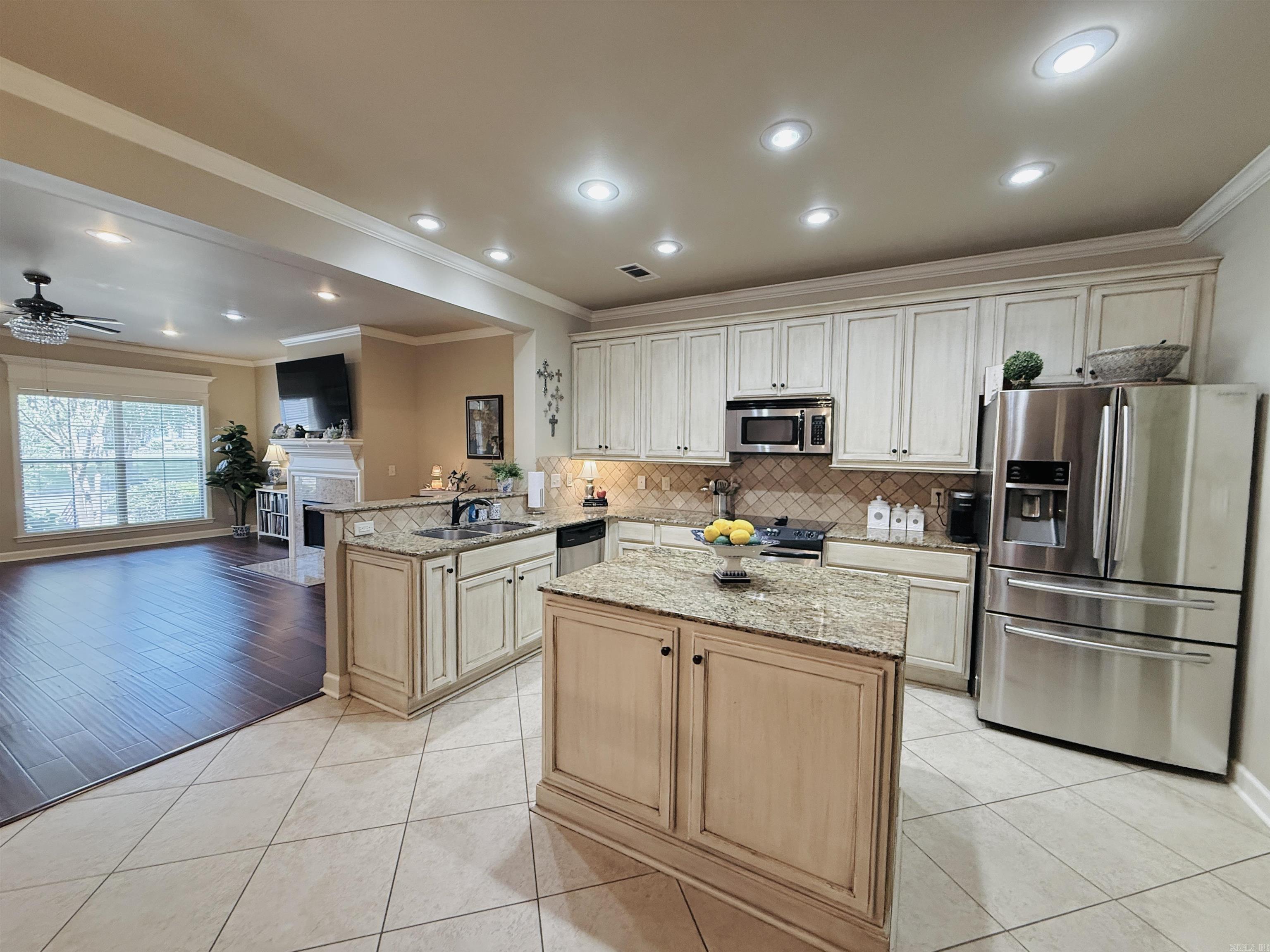 TAYLOR PARK - Residential