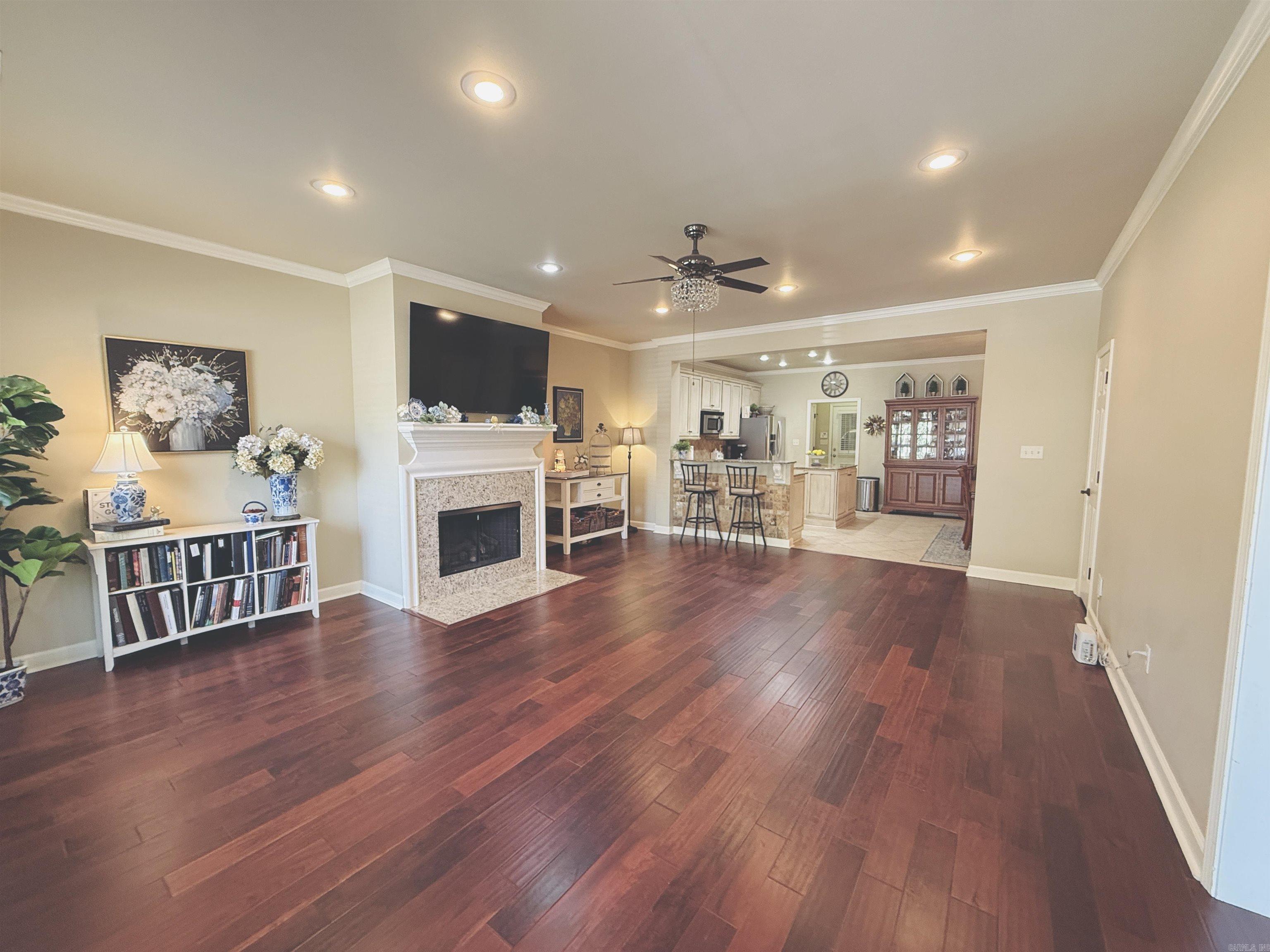 TAYLOR PARK - Residential