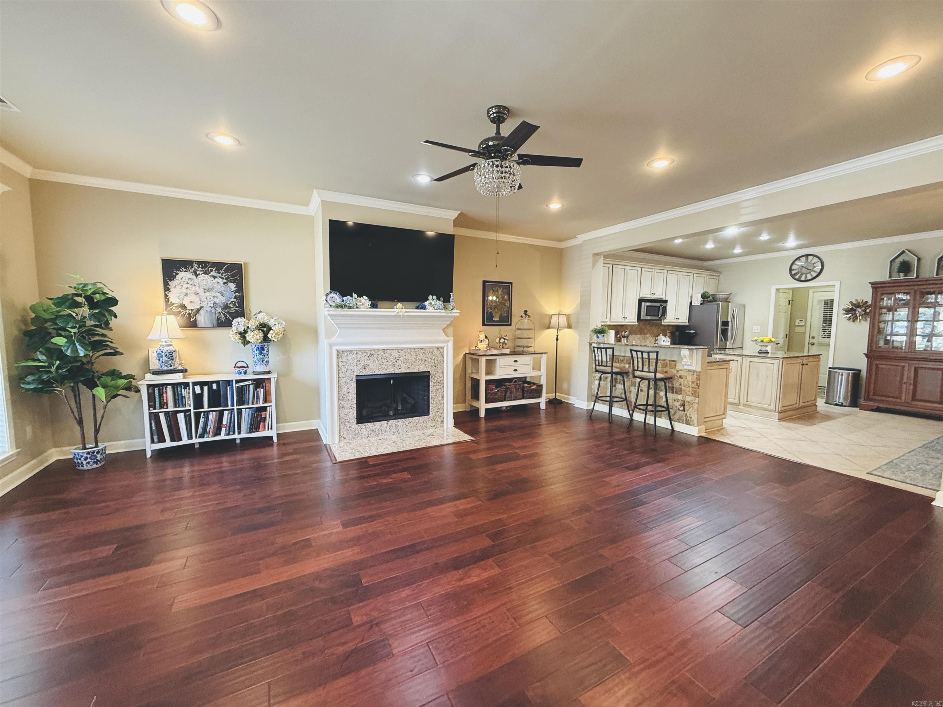 TAYLOR PARK - Residential