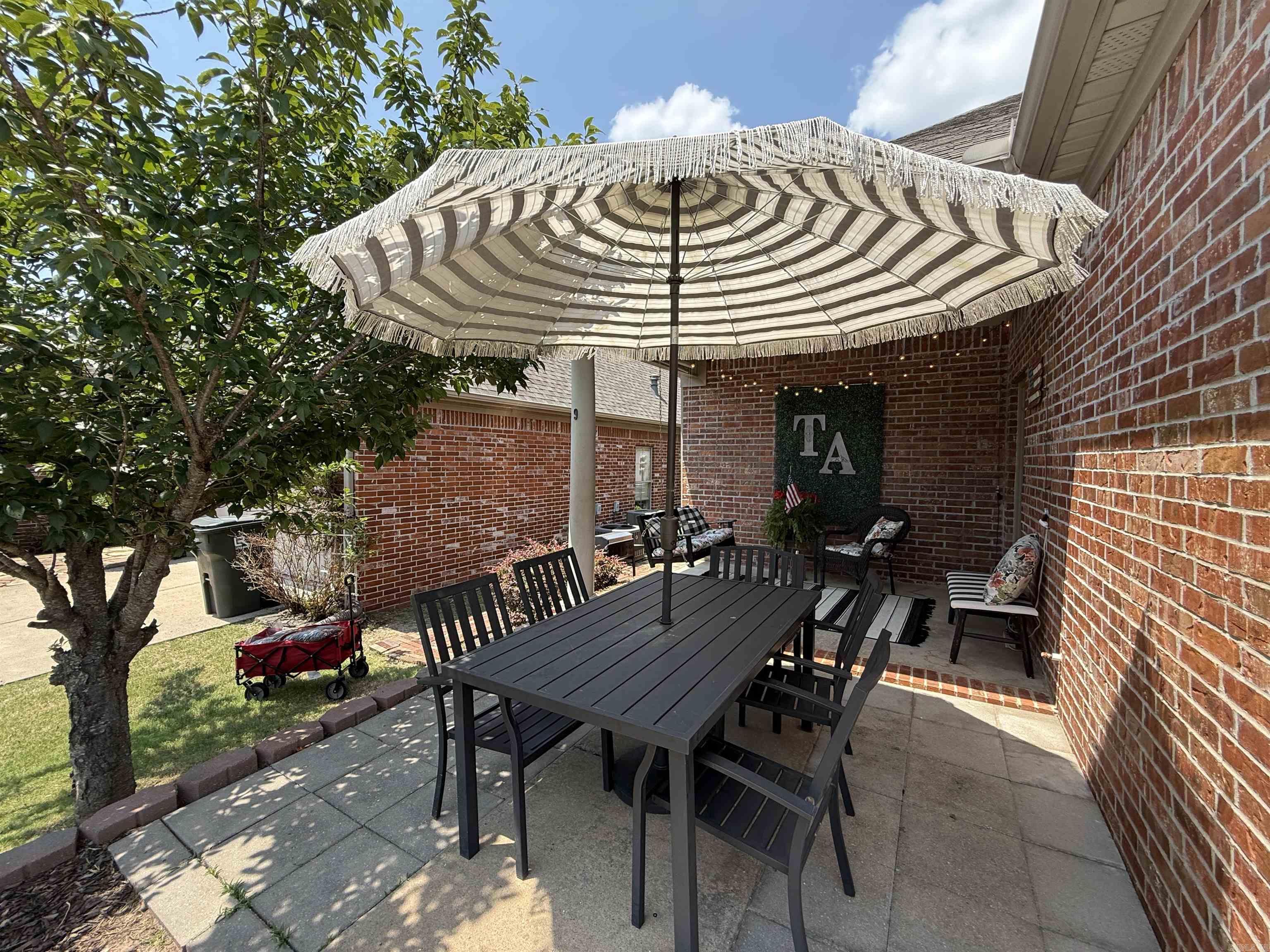 TAYLOR PARK - Residential