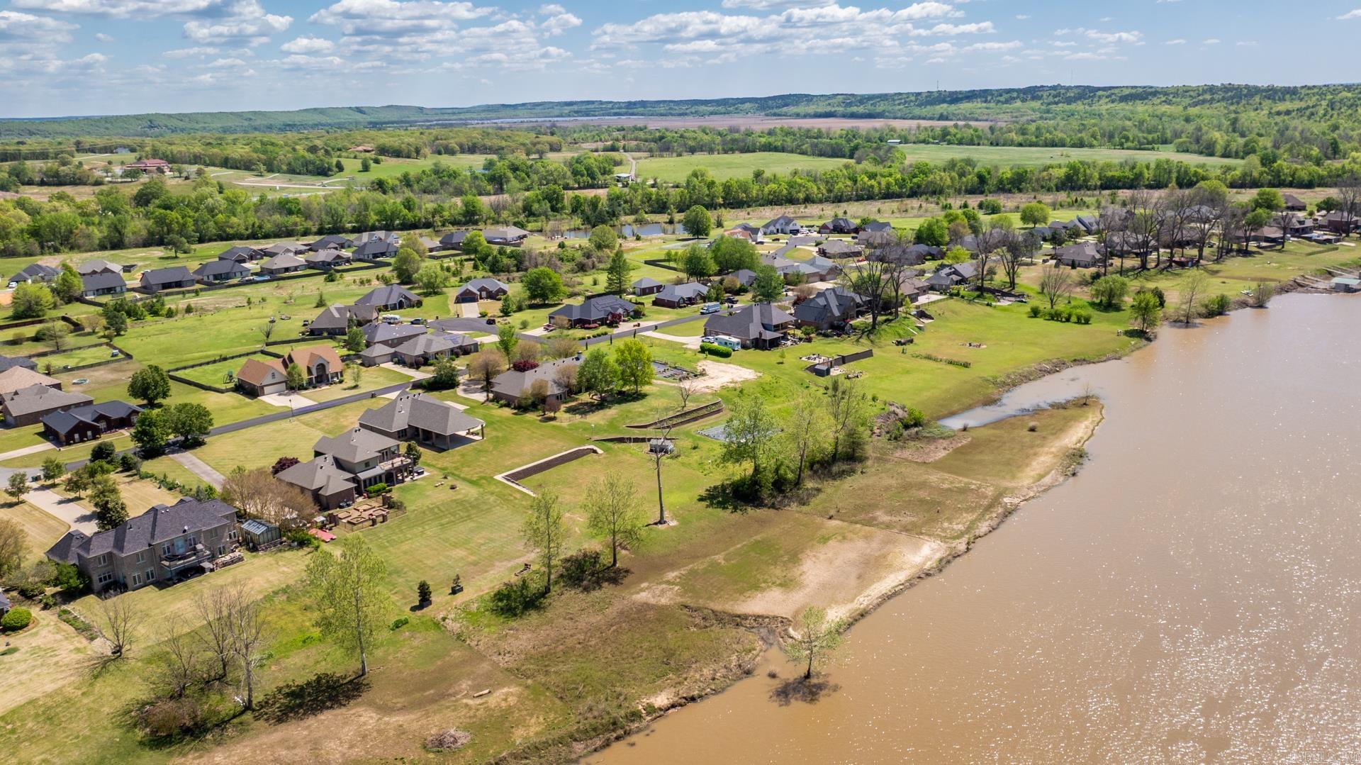 THE RIVER PLANTATION PH I - Residential