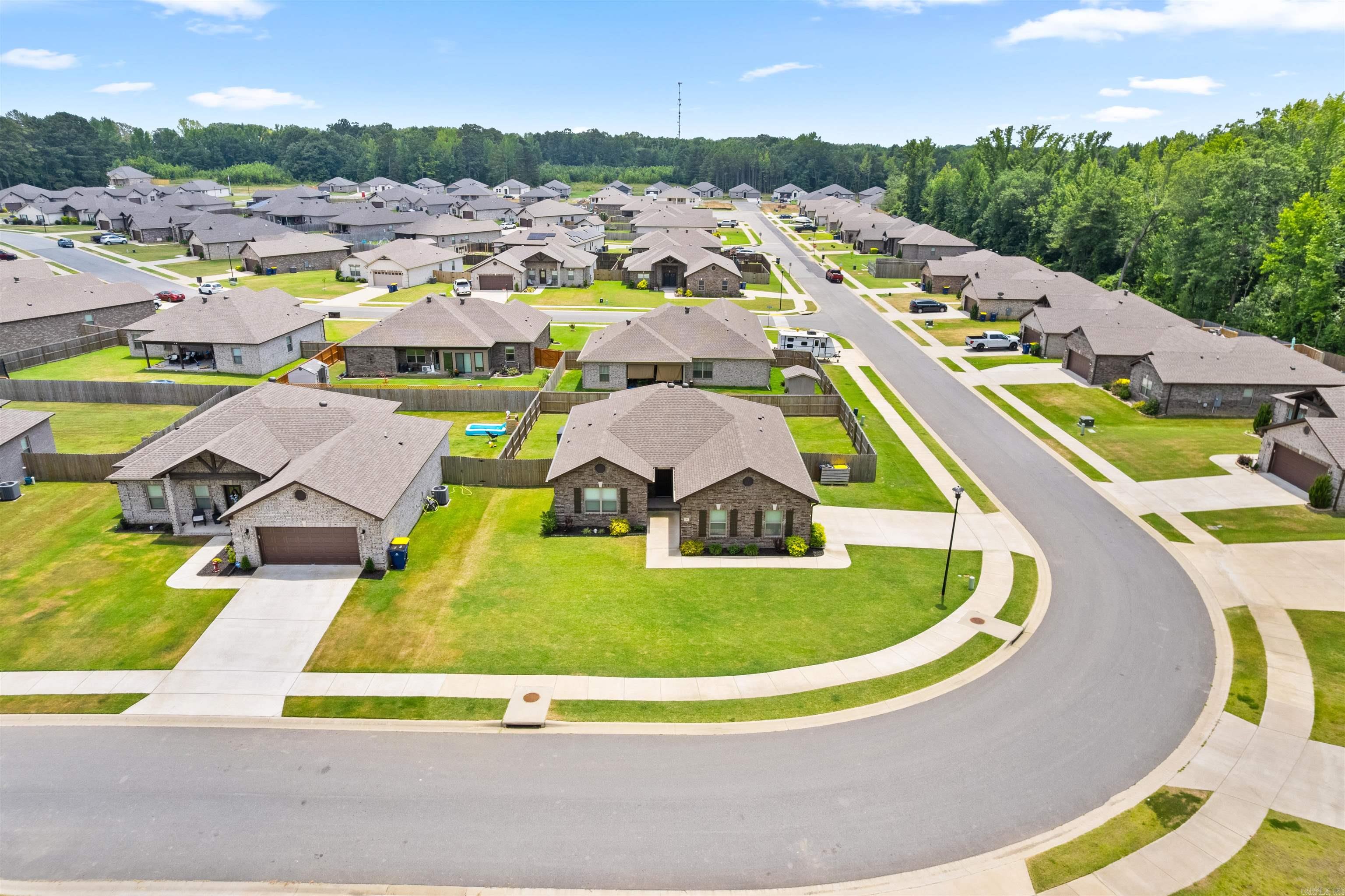 AUTUMN BROOKE - Residential