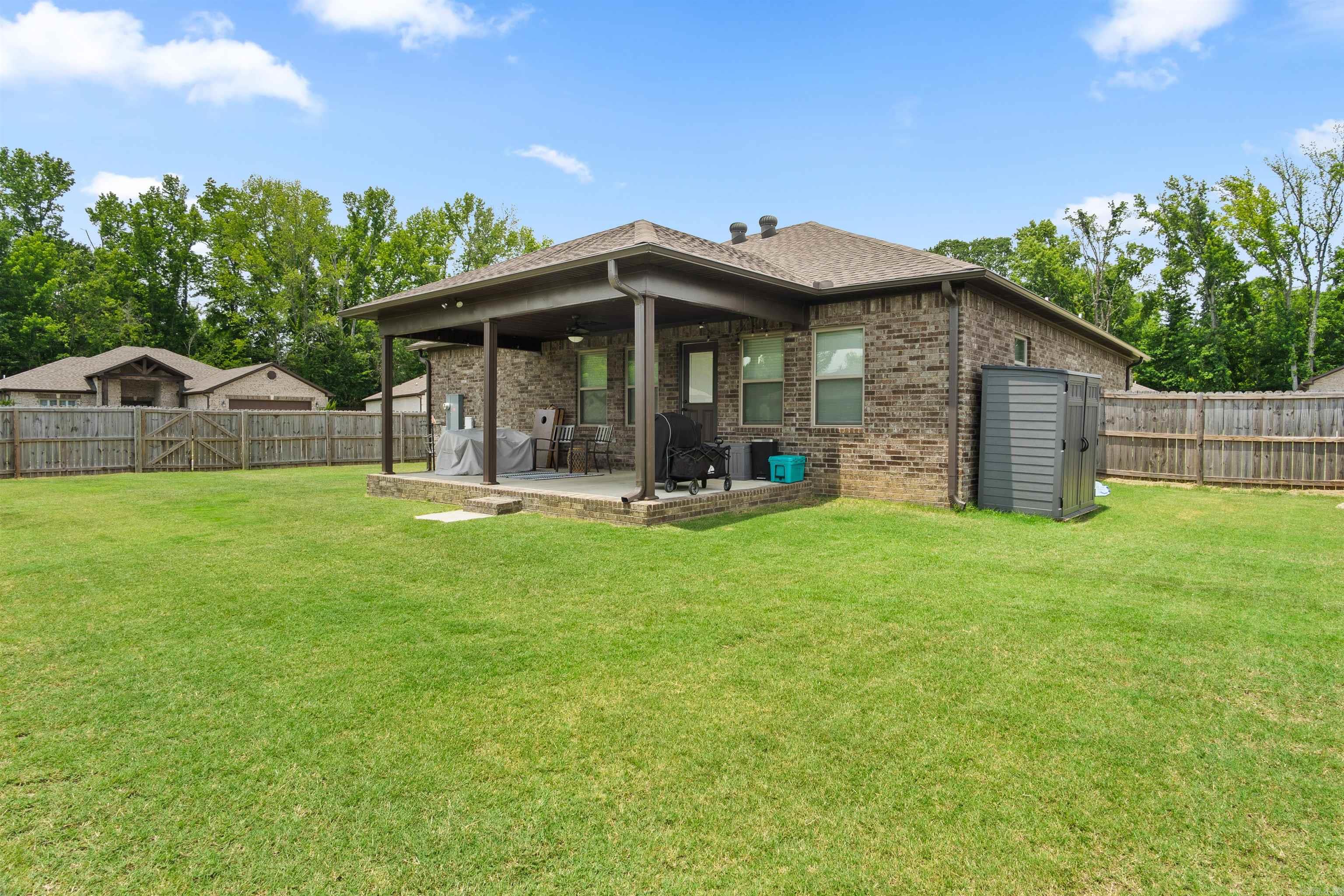 AUTUMN BROOKE - Residential