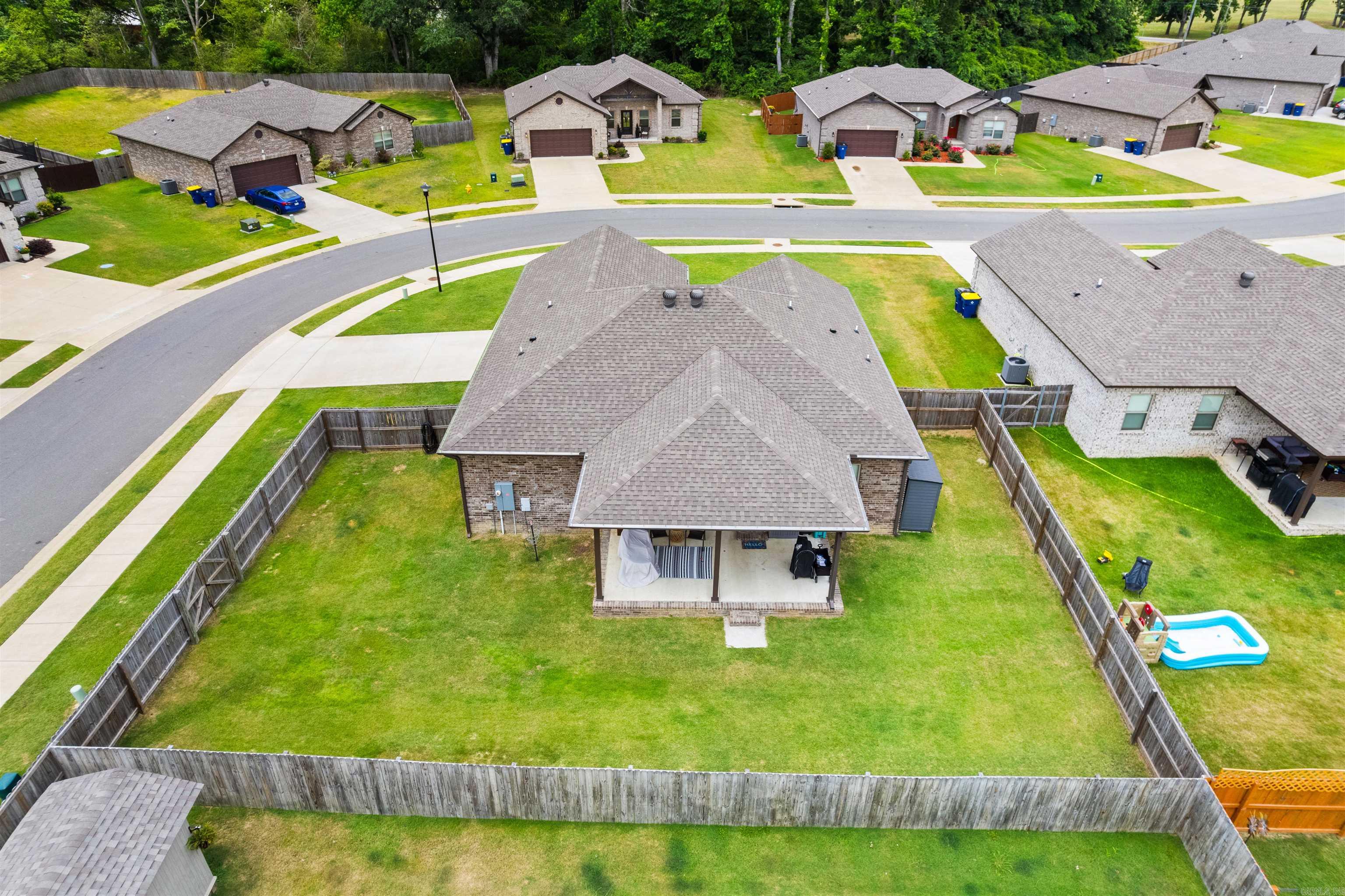 AUTUMN BROOKE - Residential